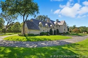 3132 Columbia Circle Tulsa OK 74105