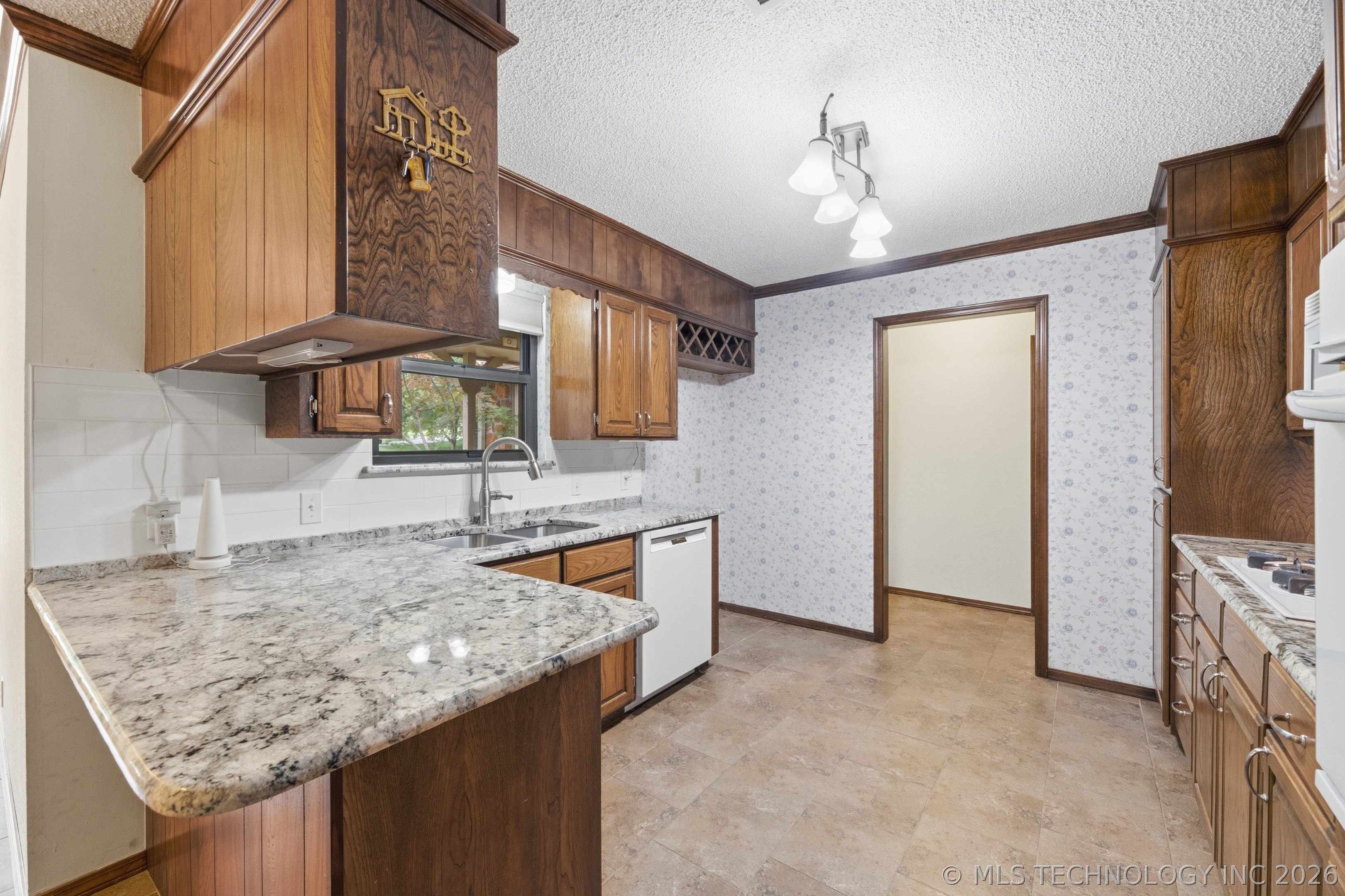 700 Hickory Hill Road Sapulpa OK 74066
