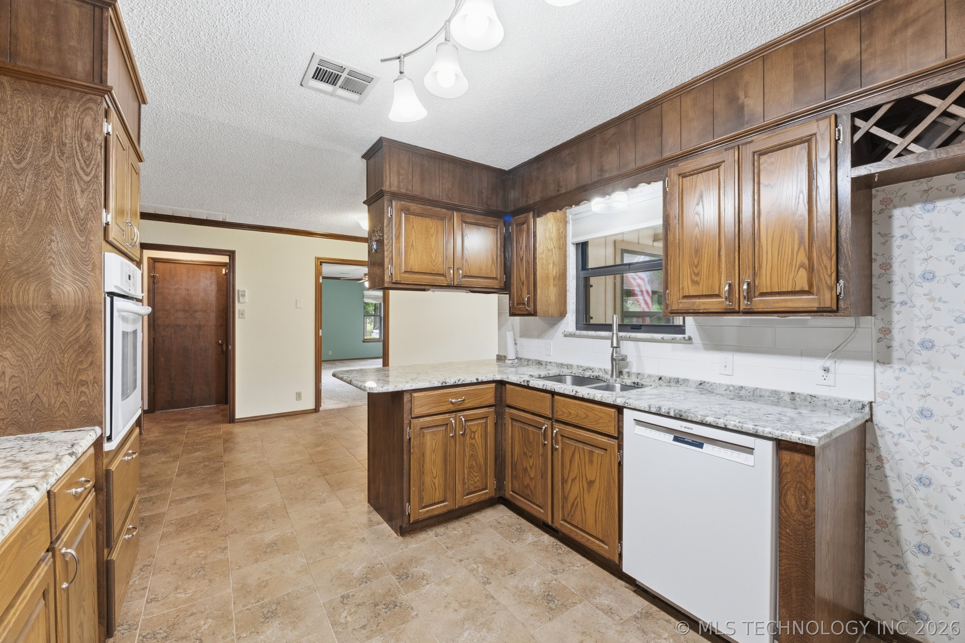 700 Hickory Hill Road Sapulpa OK 74066