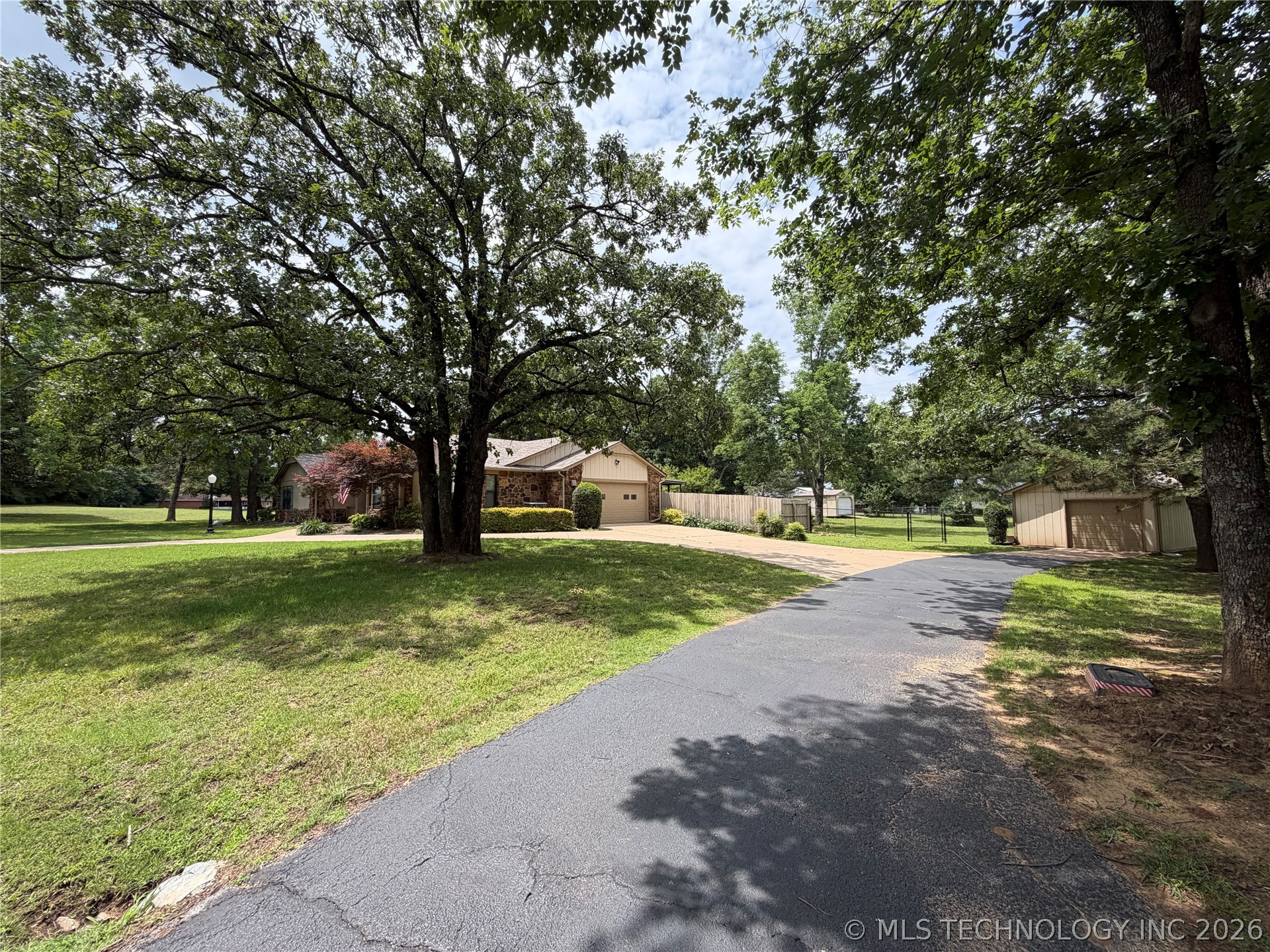 700 Hickory Hill Road Sapulpa OK 74066