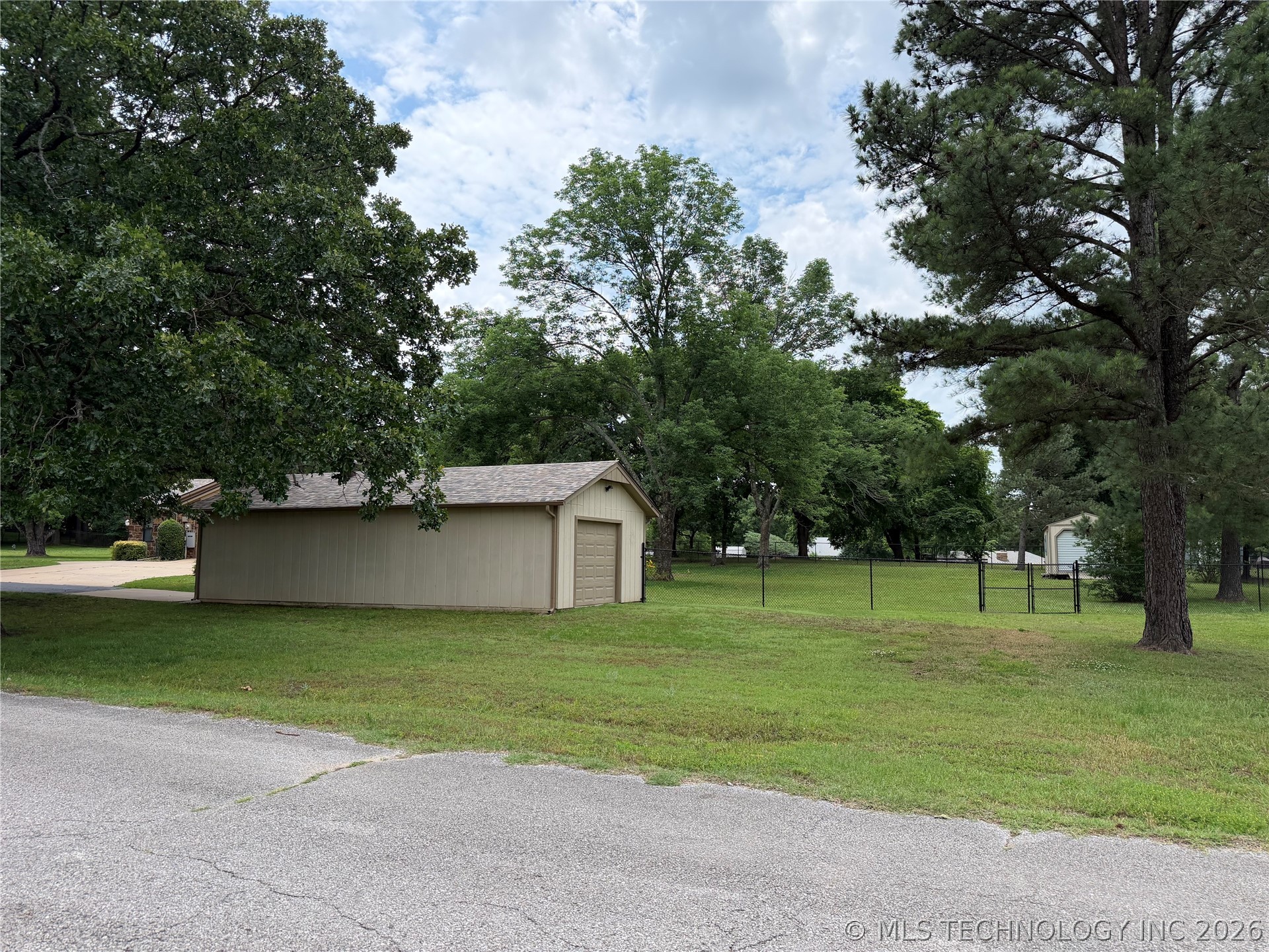 700 Hickory Hill Road Sapulpa OK 74066