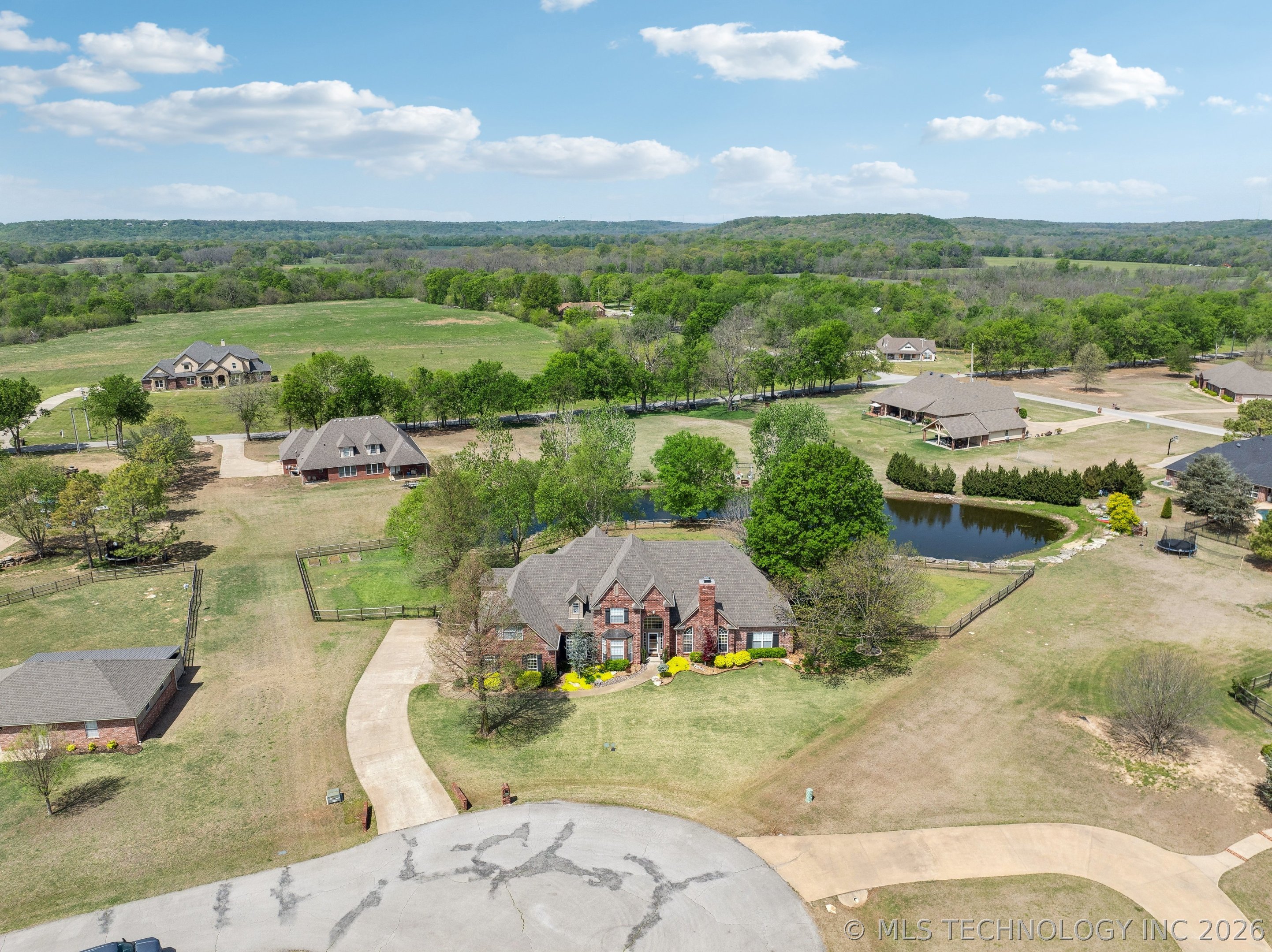 24120 S Meadowview Court Claremore OK 74019