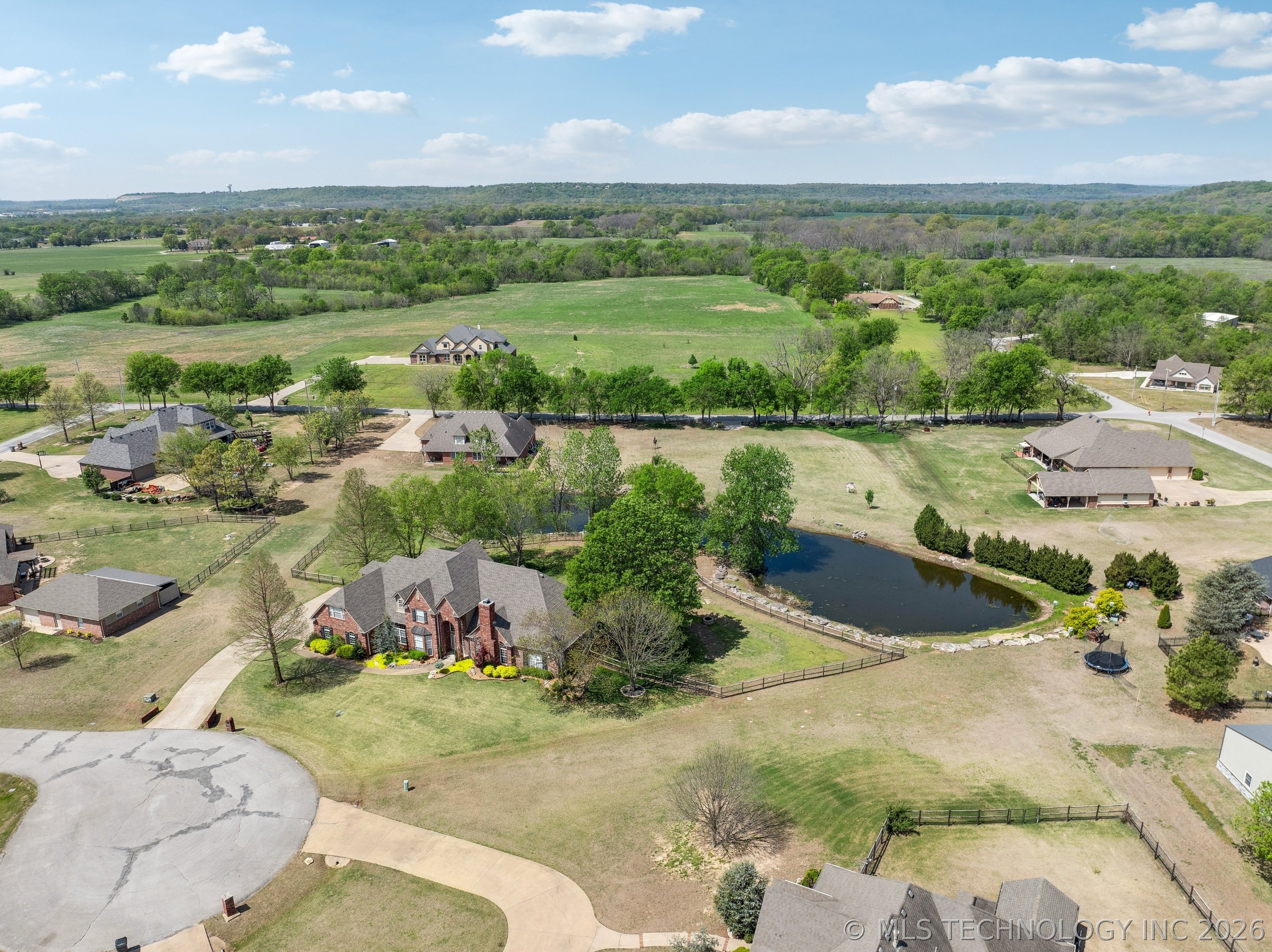 24120 S Meadowview Court Claremore OK 74019