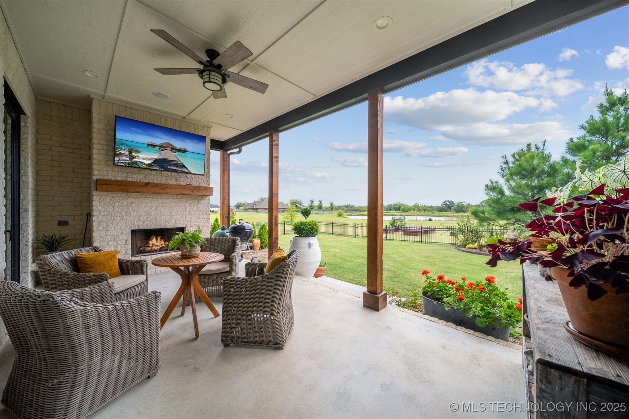 31001 E 68th Street Broken Arrow OK 74014