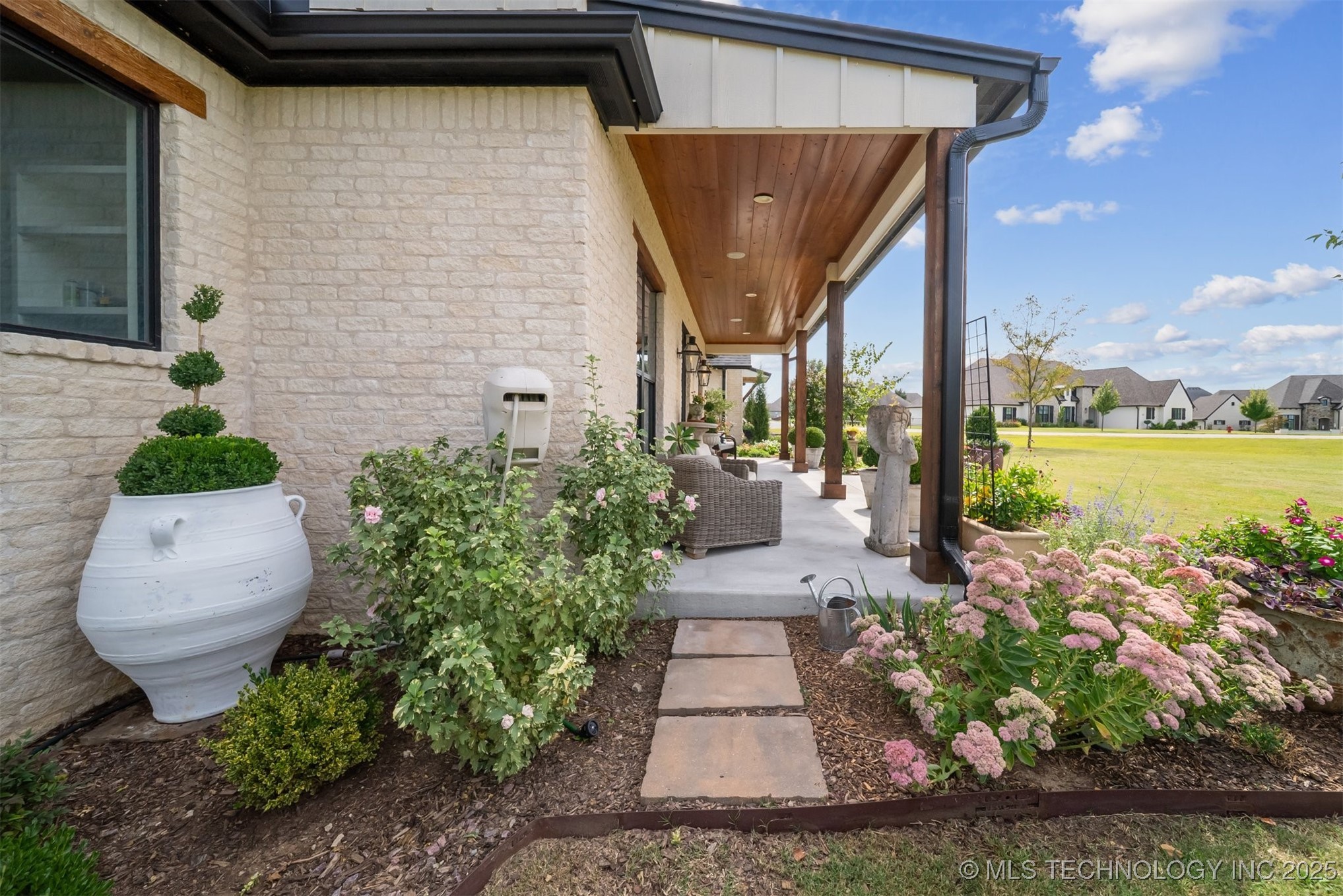 31001 E 68th Street Broken Arrow OK 74014