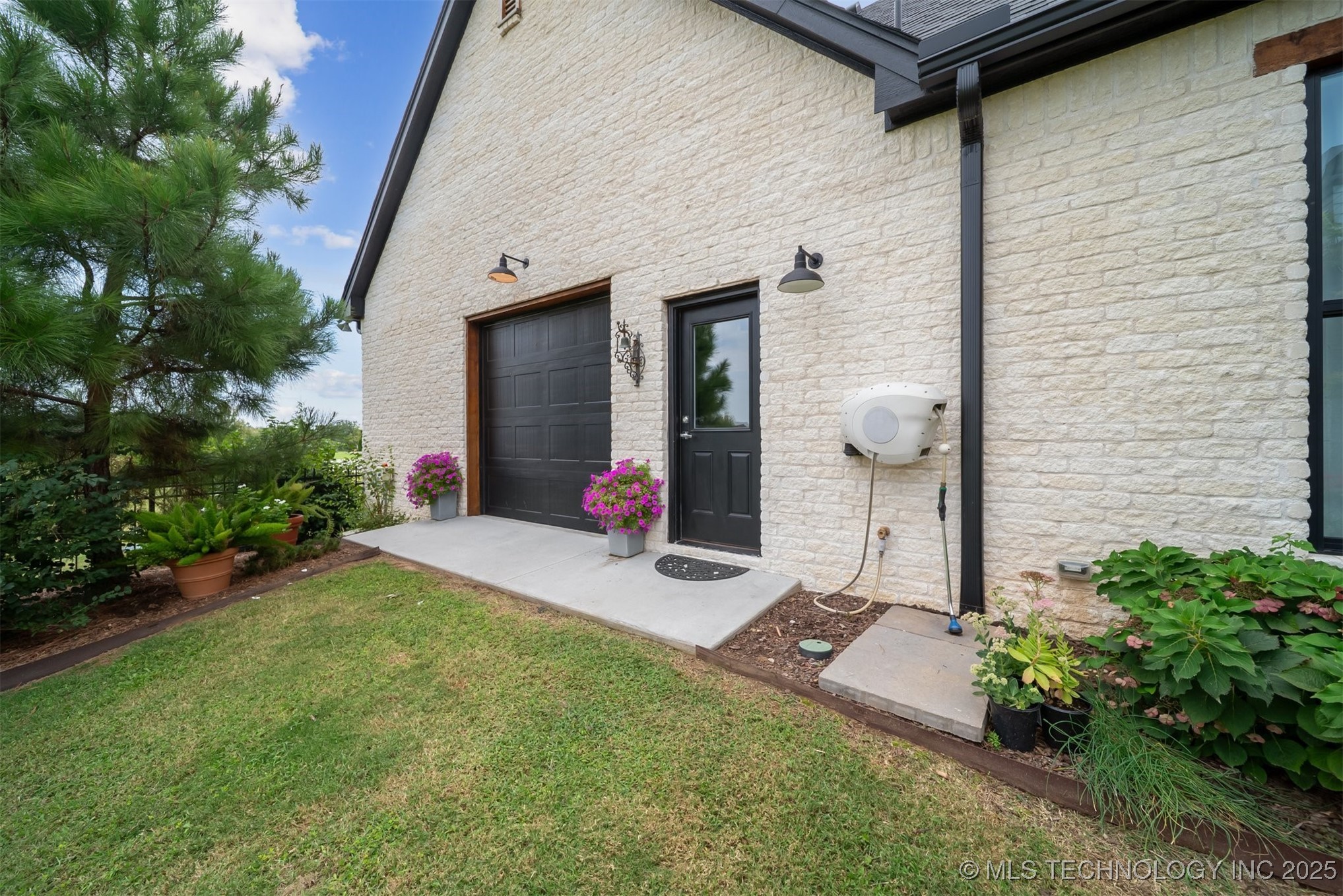 31001 E 68th Street Broken Arrow OK 74014