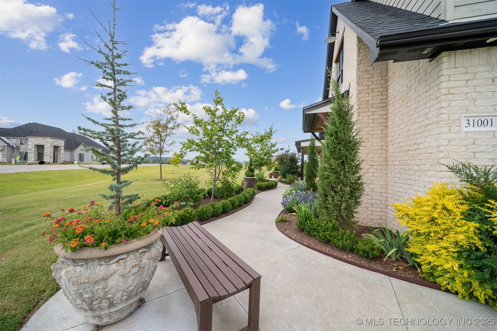 31001 E 68th Street Broken Arrow OK 74014