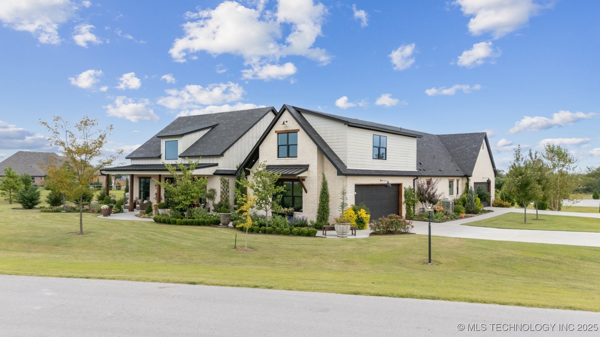 31001 E 68th Street Broken Arrow OK 74014