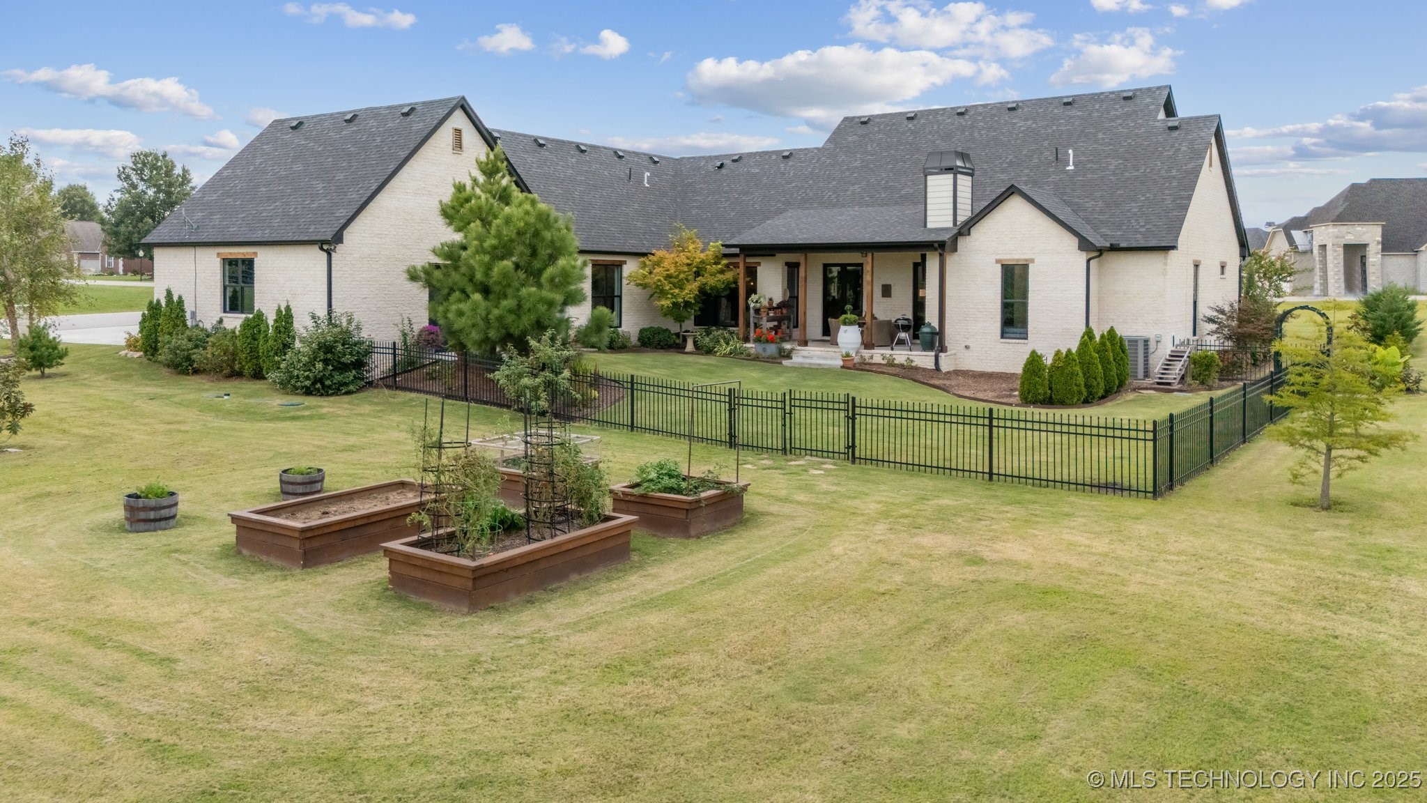 31001 E 68th Street Broken Arrow OK 74014