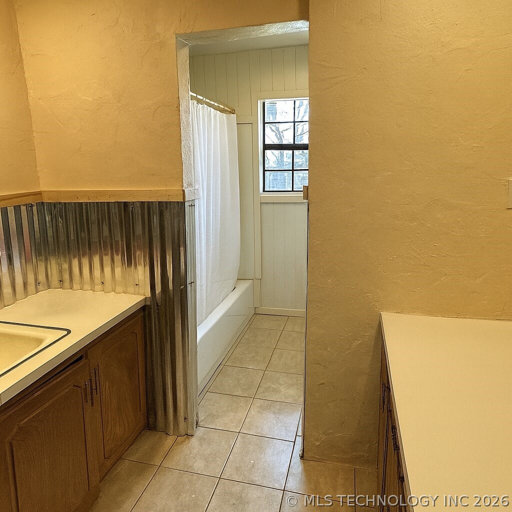 608 Mayall Marietta OK 73448
