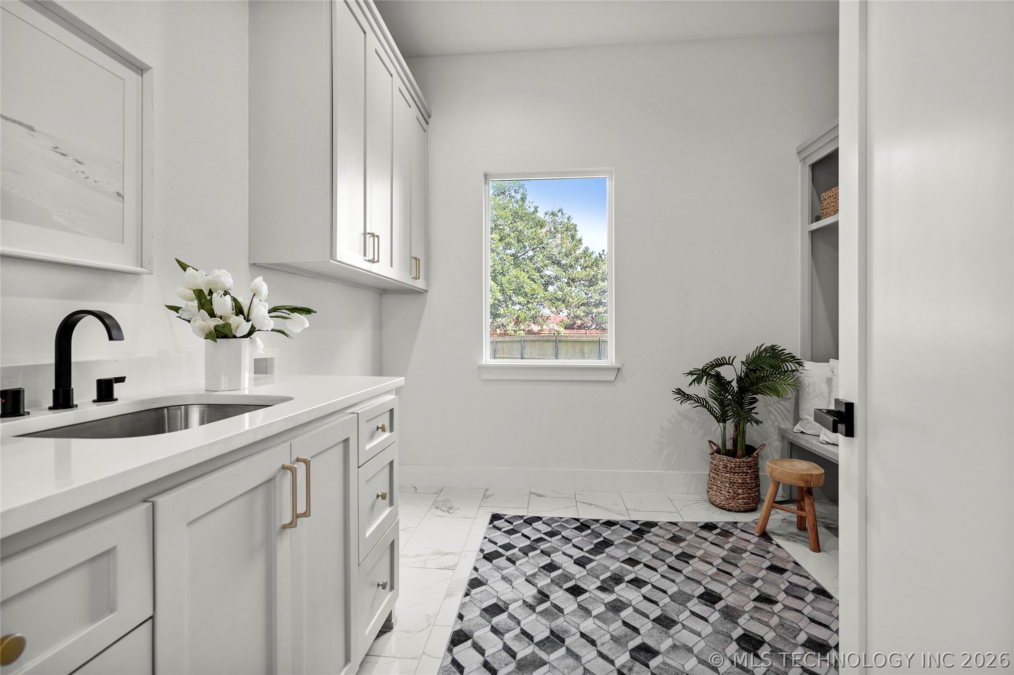 7927 E 26th Place Tulsa OK 74129