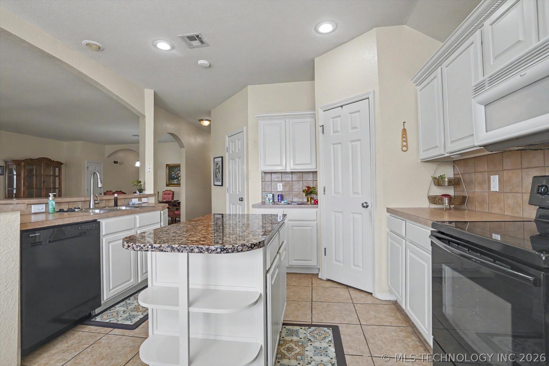 3923 S 216th Eastavenue Broken Arrow OK 74014