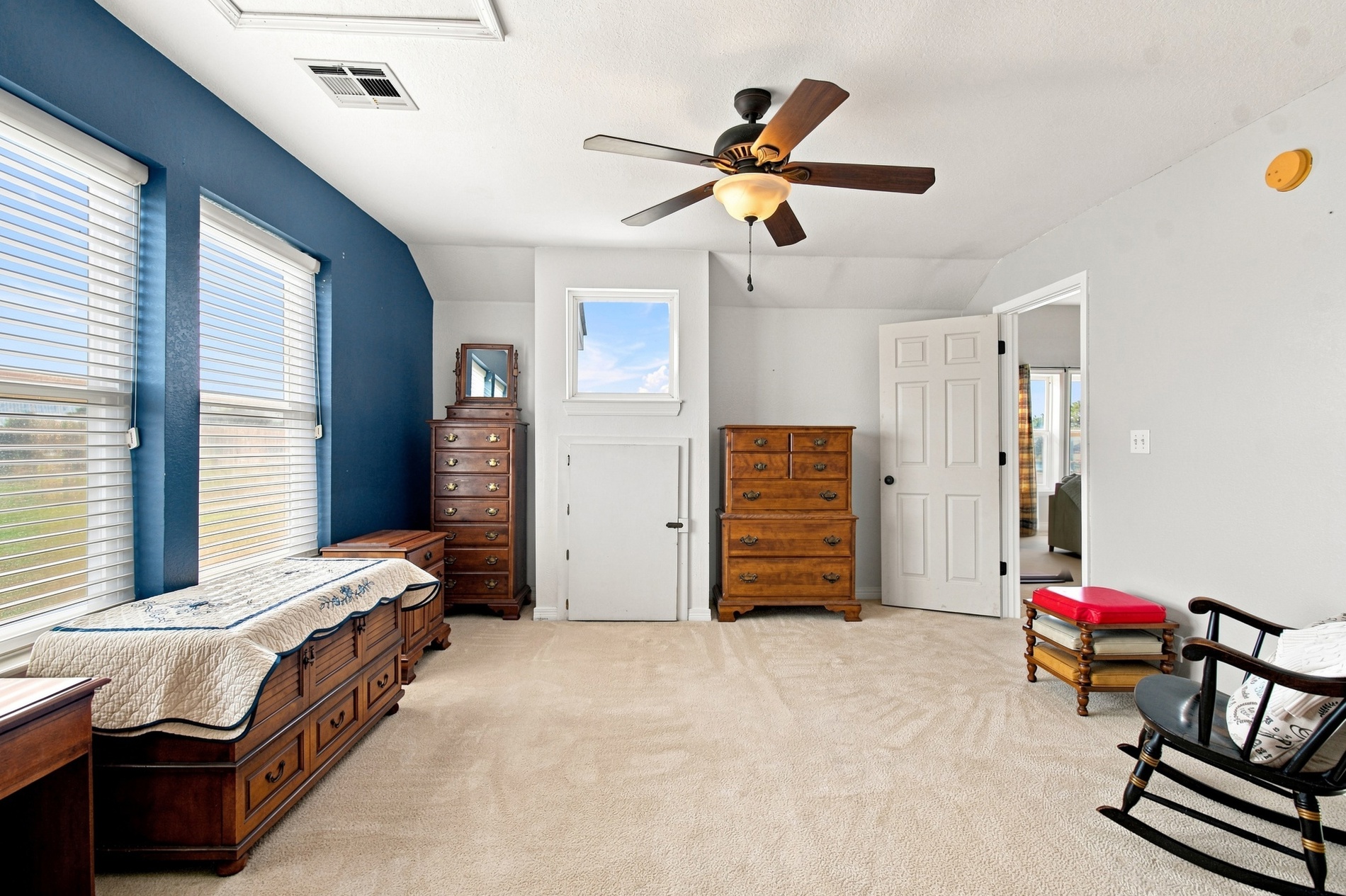 5665 Lakeview Drive Mounds OK 74047