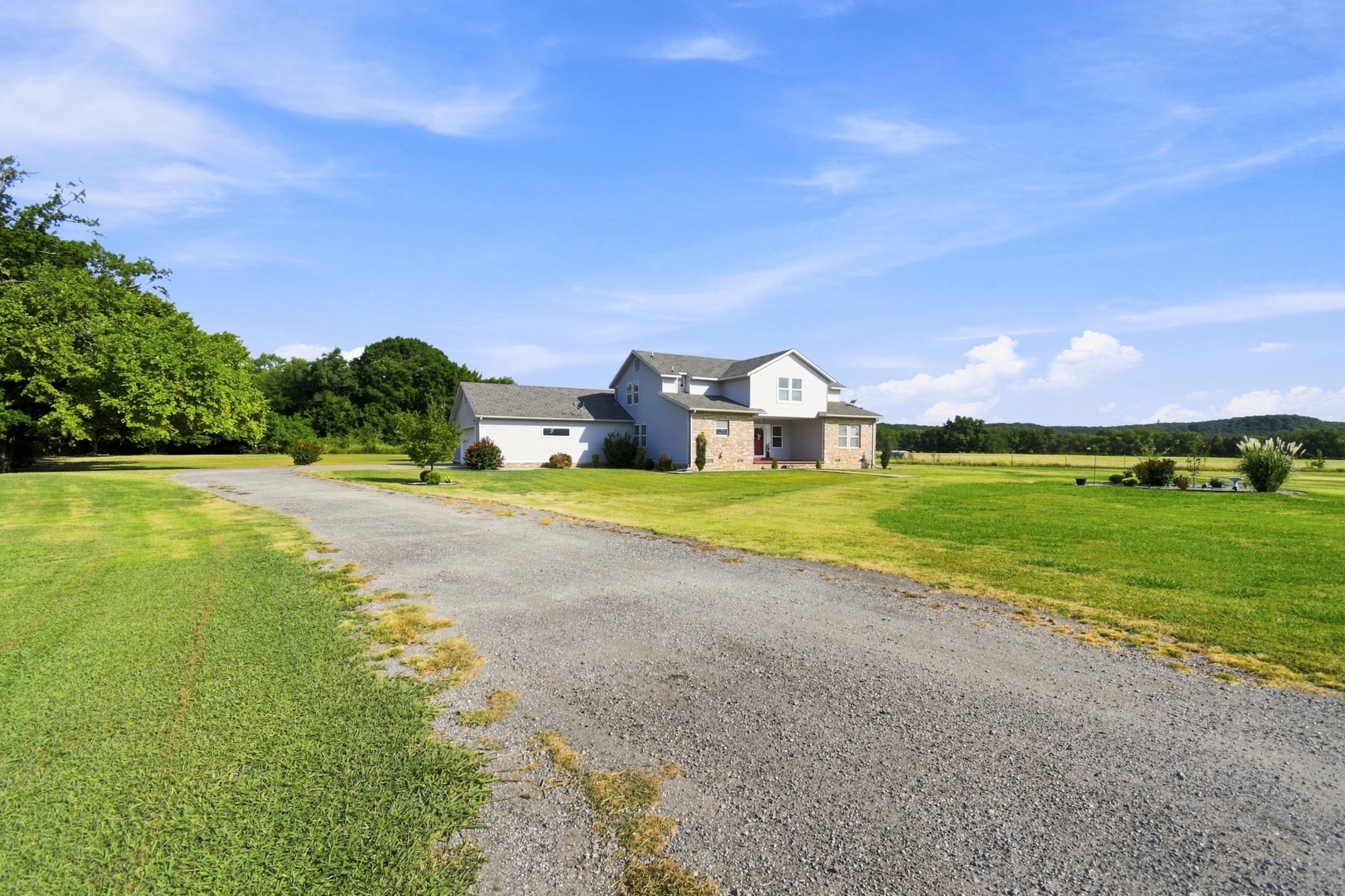 5665 Lakeview Drive Mounds OK 74047