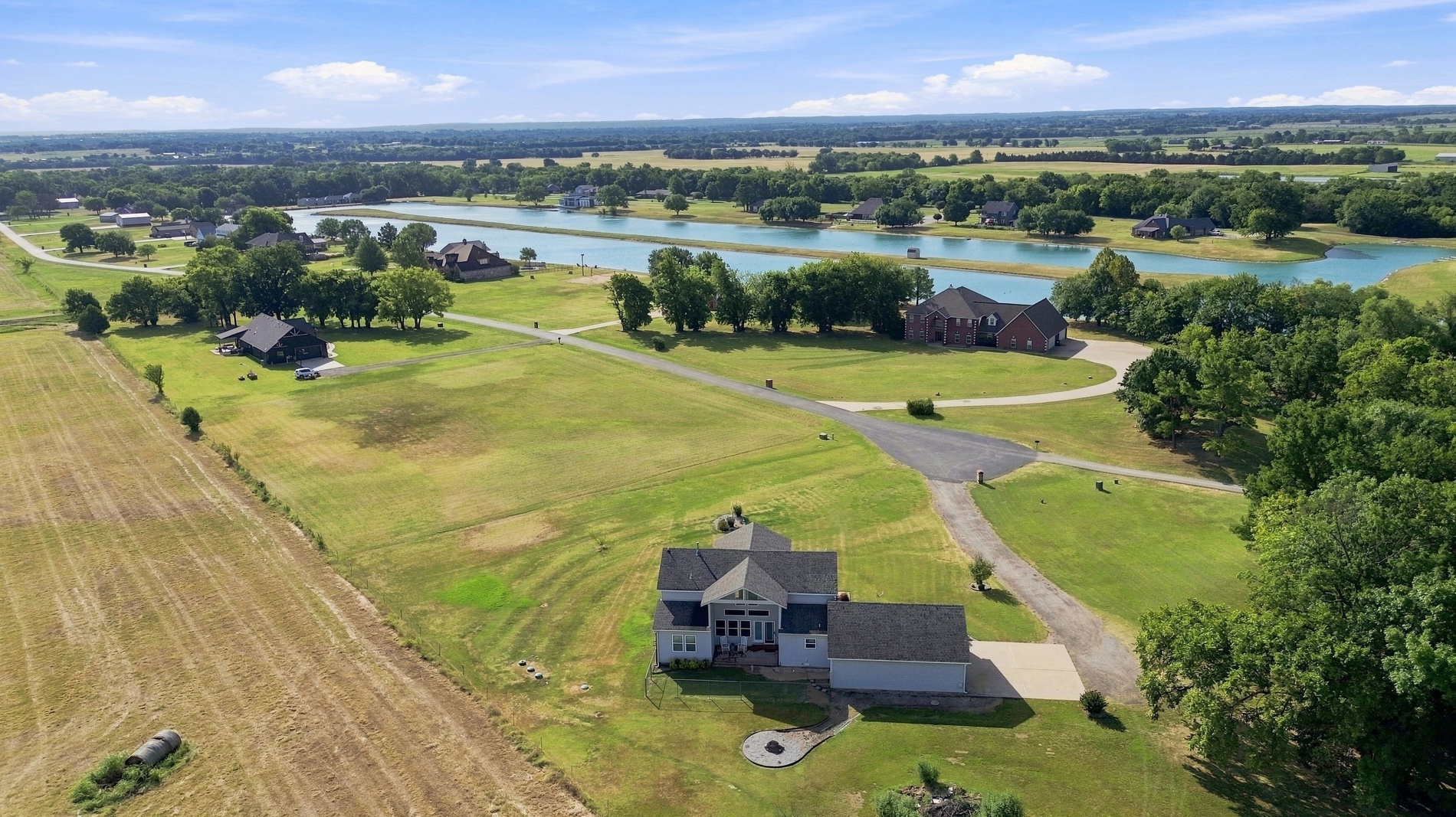 5665 Lakeview Drive Mounds OK 74047