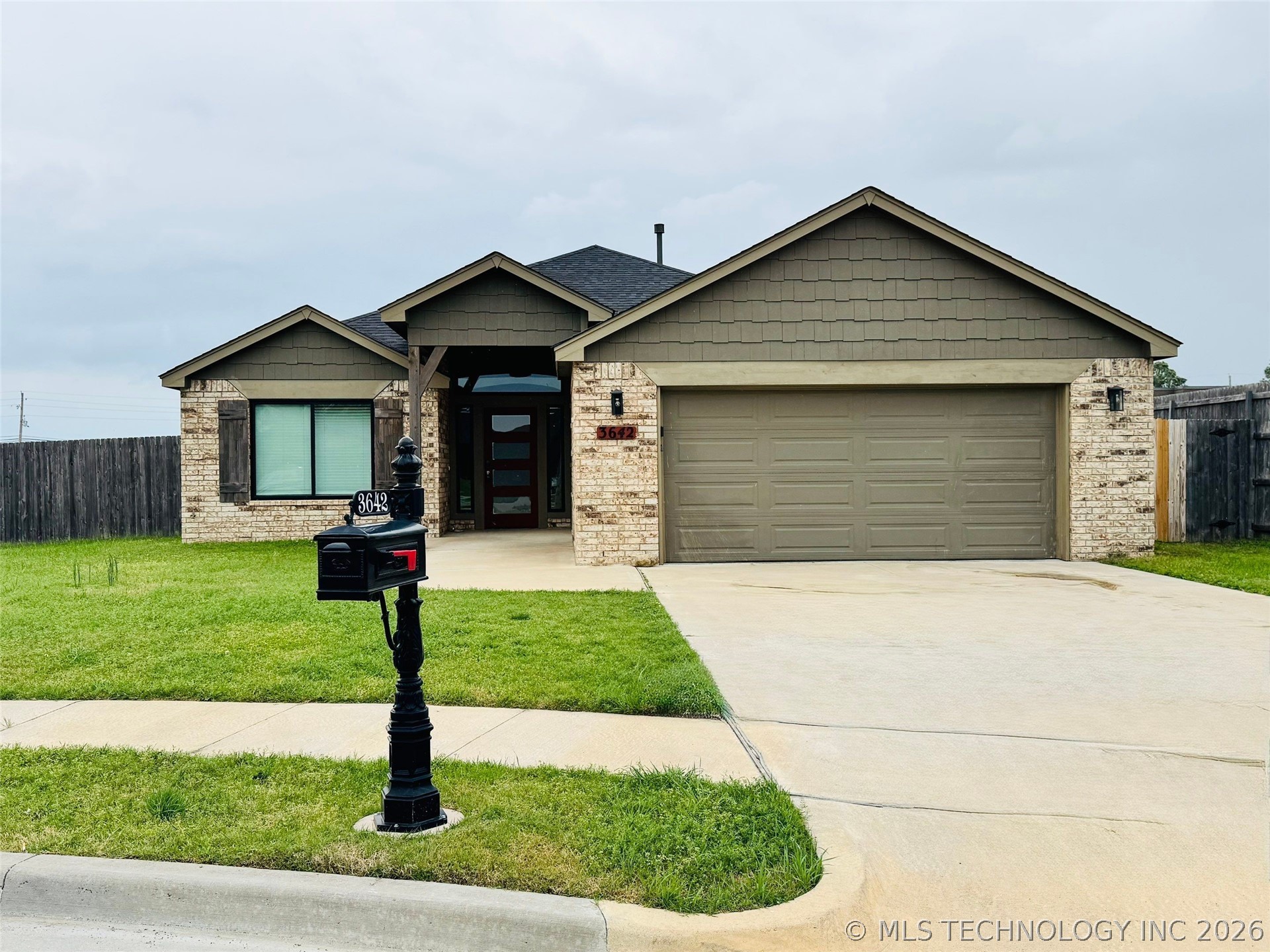 3642 E Cherryhill Court N Broken Arrow OK 74014