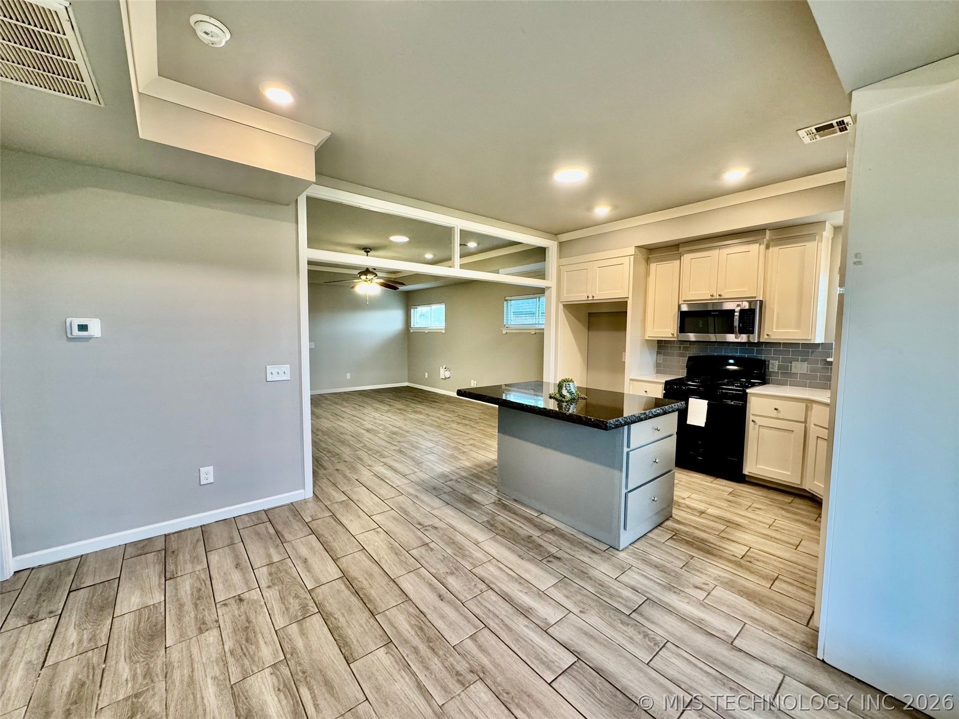 3642 E Cherryhill Court N Broken Arrow OK 74014
