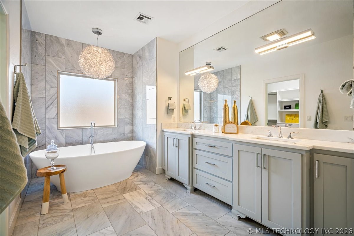 7160 Bluebird Court Owasso OK 74055