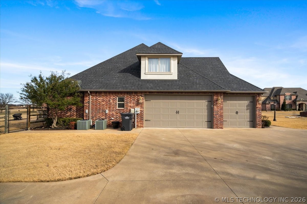 7160 Bluebird Court Owasso OK 74055