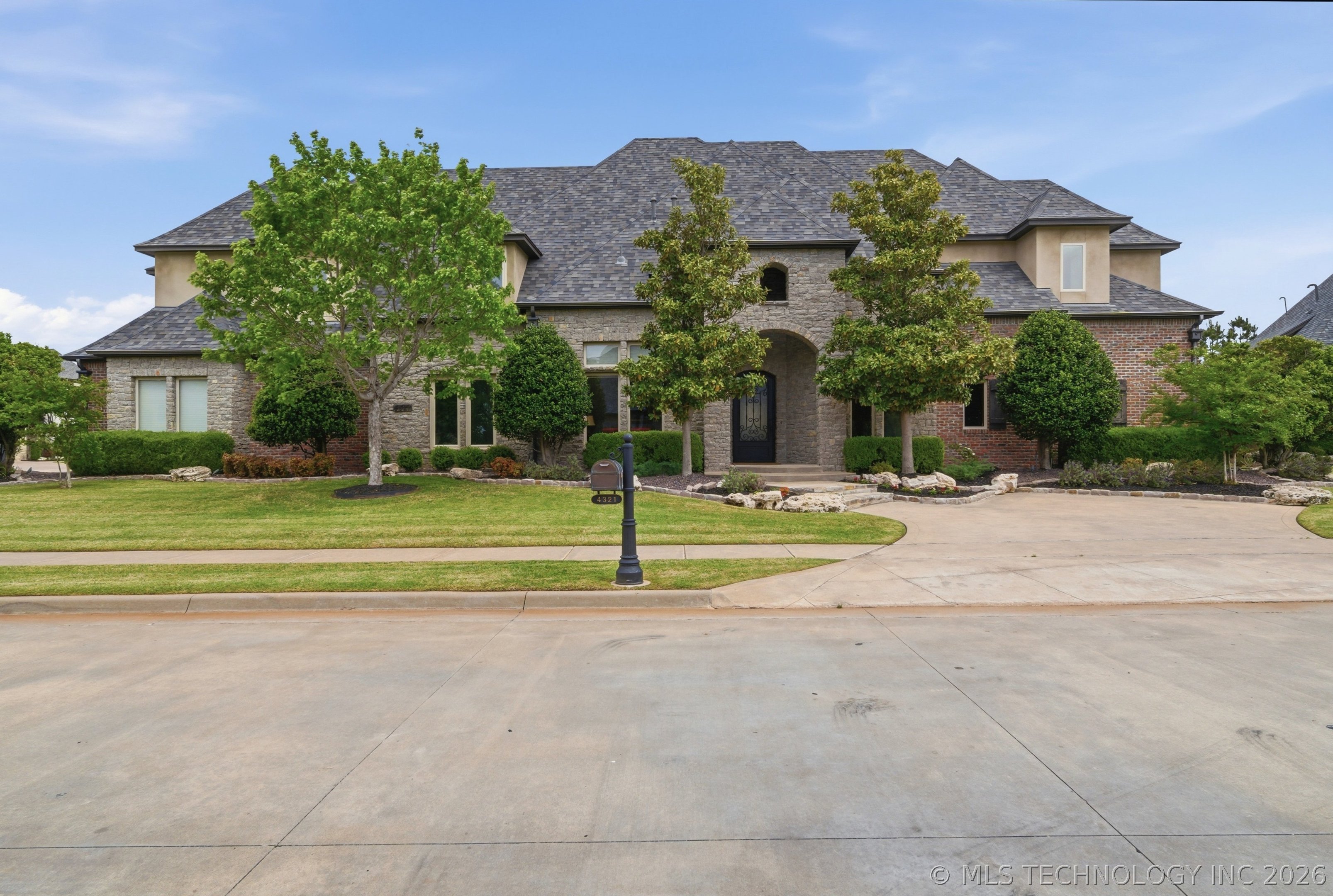 4321 S Quinoa Avenue Broken Arrow OK 74011