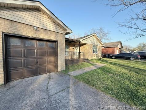 10559 E 4th Street Tulsa OK 74128