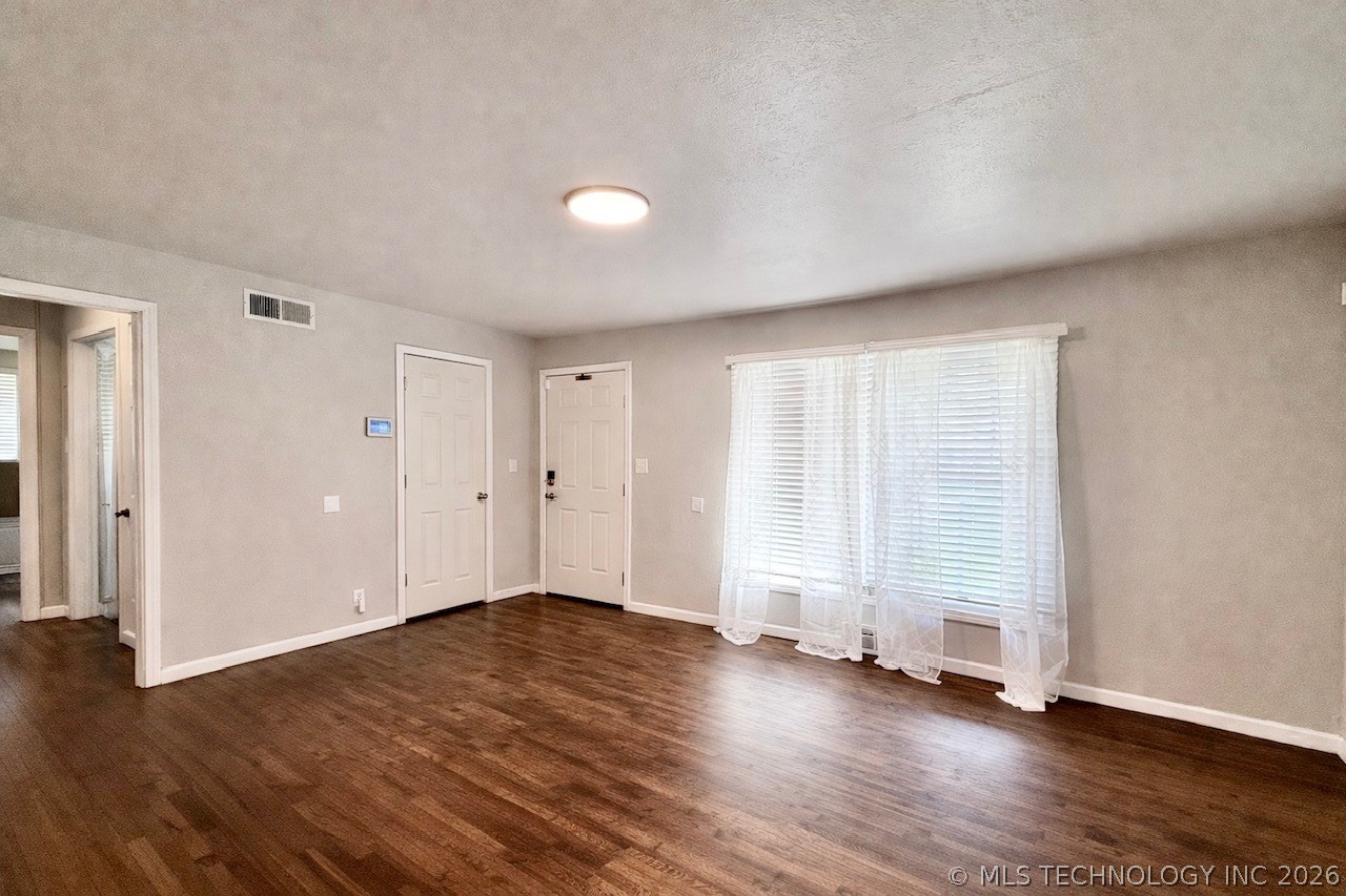 10559 E 4th Street Tulsa OK 74128
