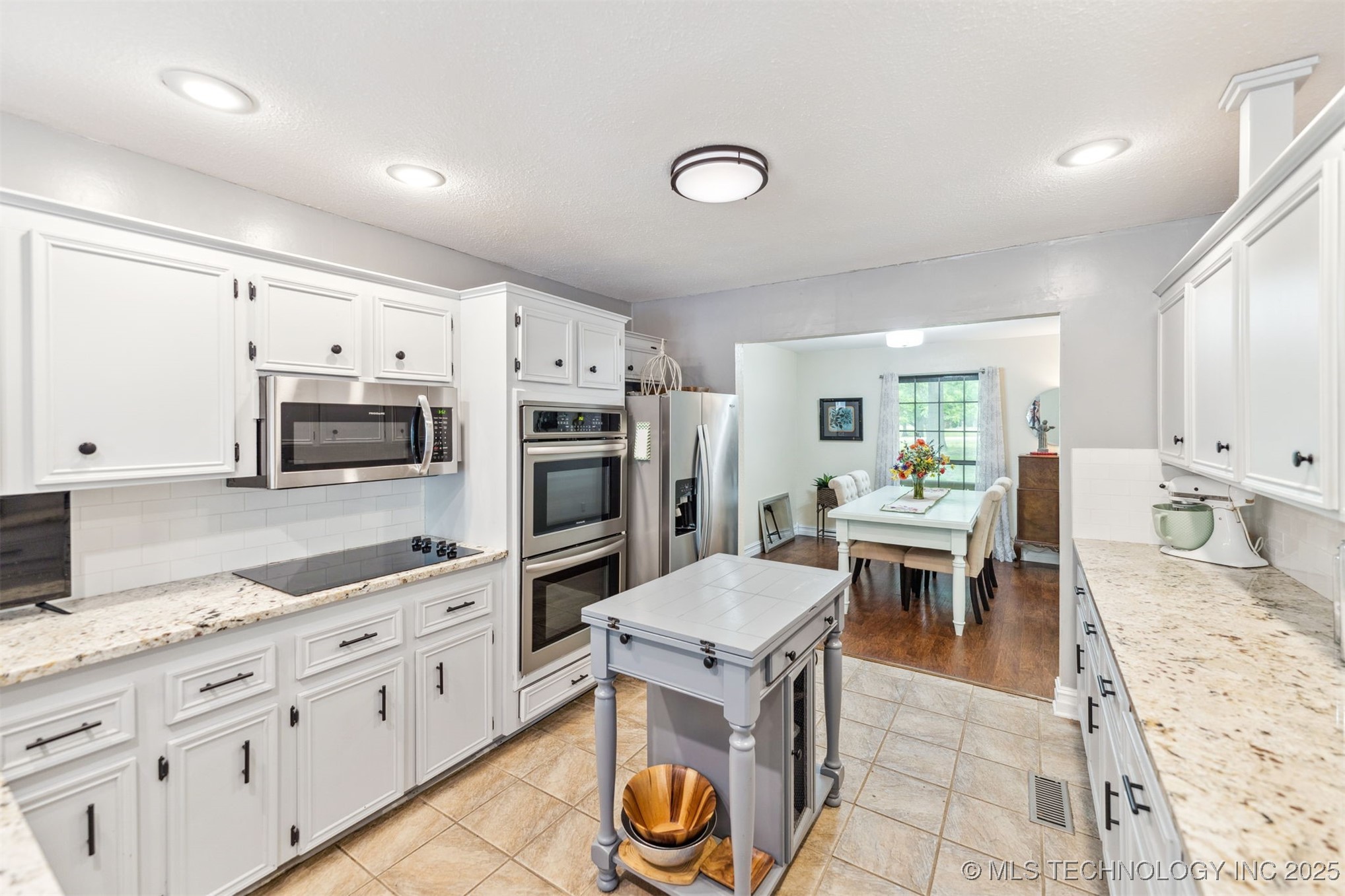 1908 College Park Road Claremore OK 74017