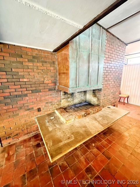 1116 N Gulf Holdenville OK 74848