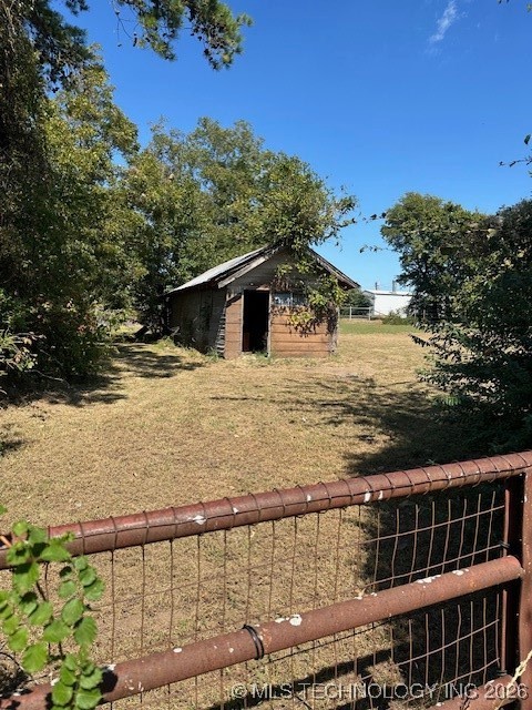1116 N Gulf Holdenville OK 74848