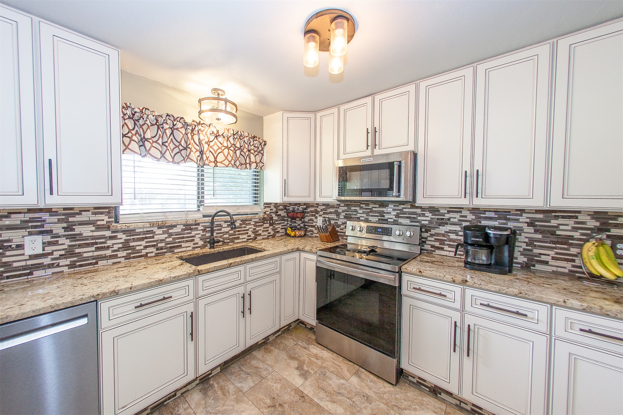 2984 W 65th Street Tulsa OK 74132