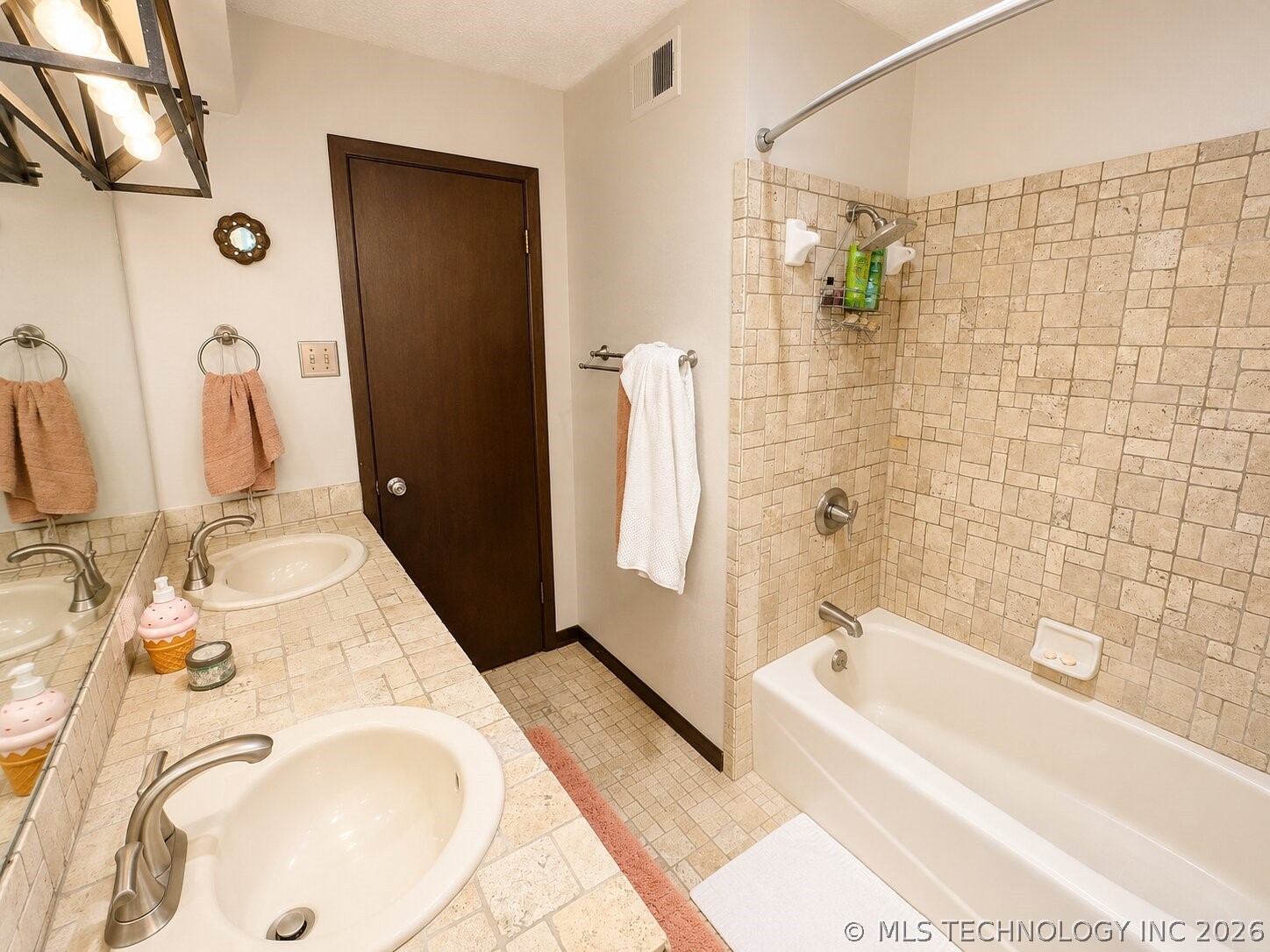 824 Virginia Lane Ardmore OK 73401