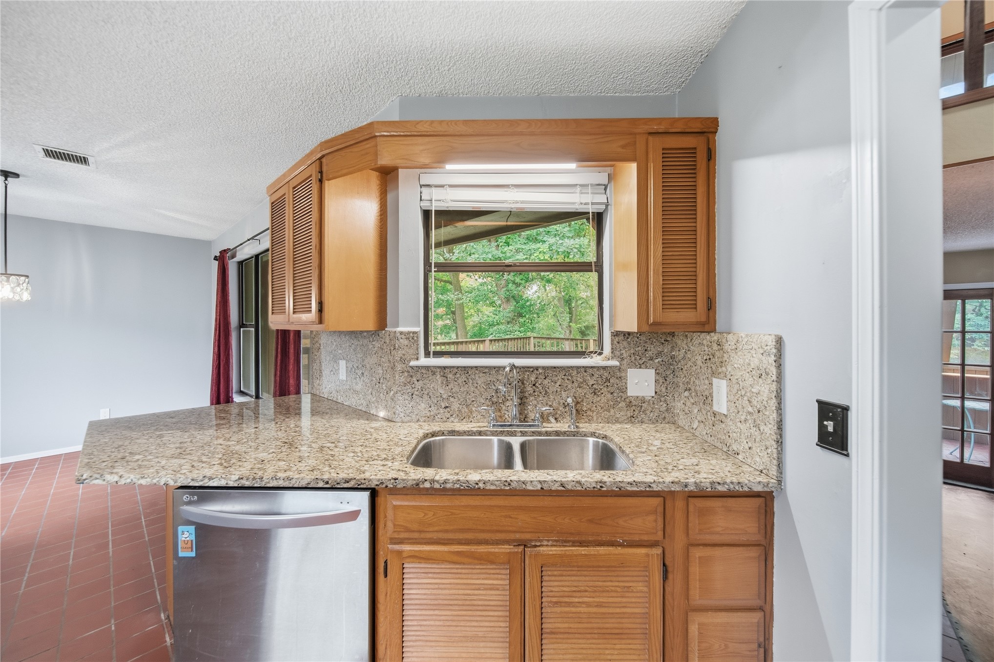 1300 Oak Road Catoosa OK 74015