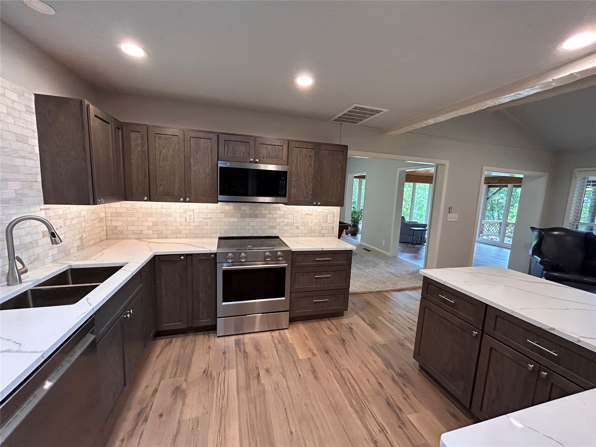2 Westwind Drive Sand Springs OK 74063