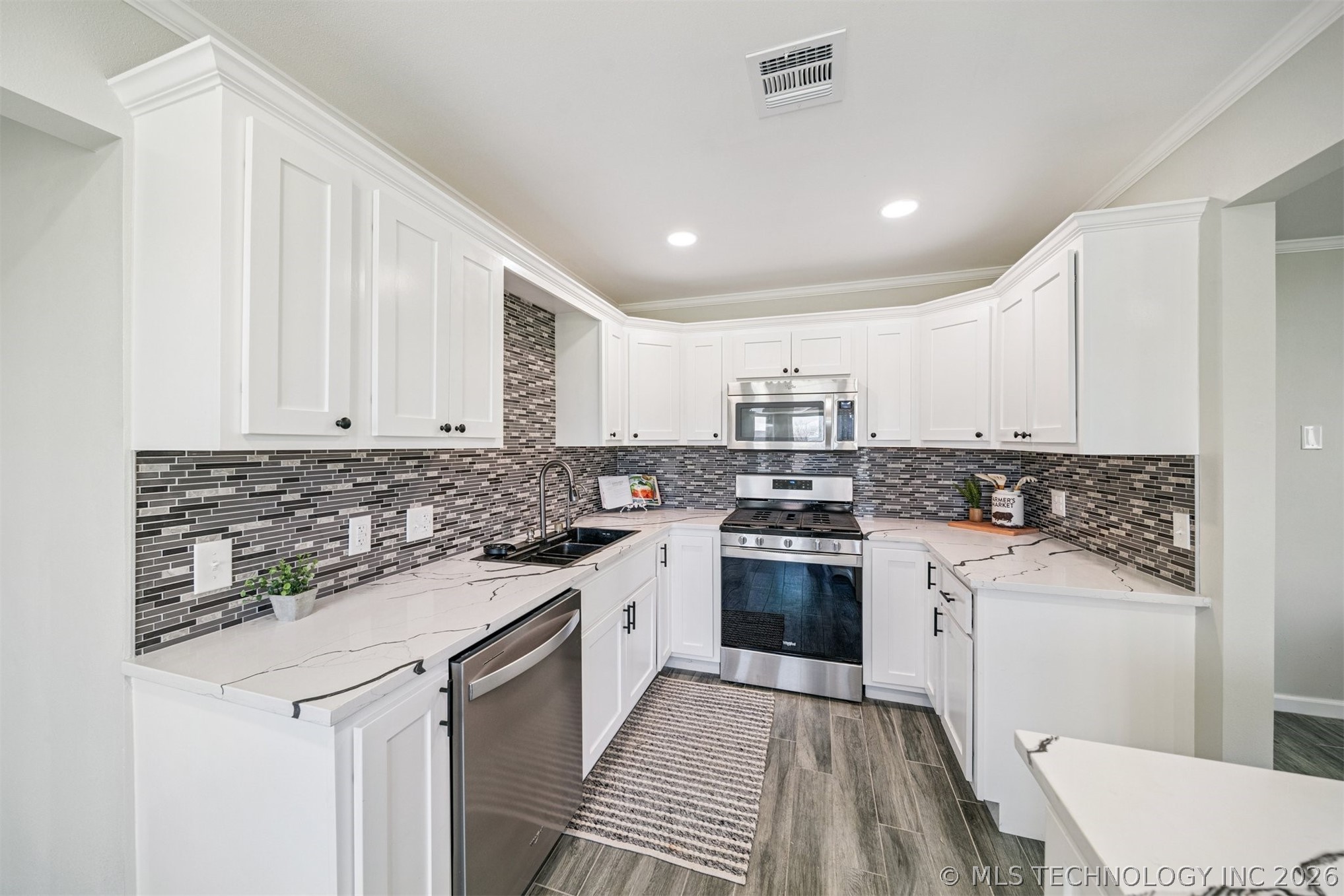 17065 Honeysuckle Lane Claremore OK 74019