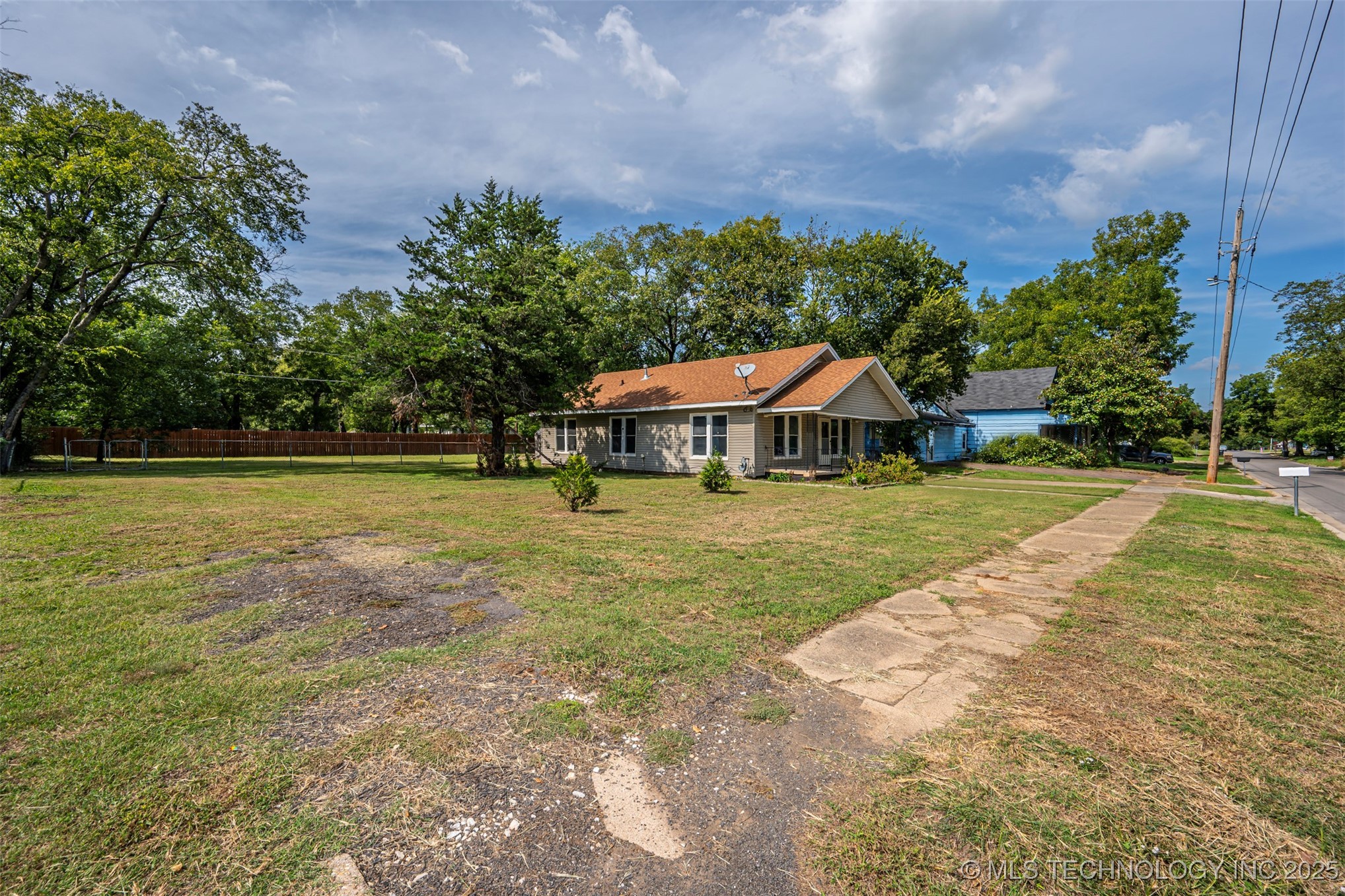 311 F Street NE Ardmore OK 73401