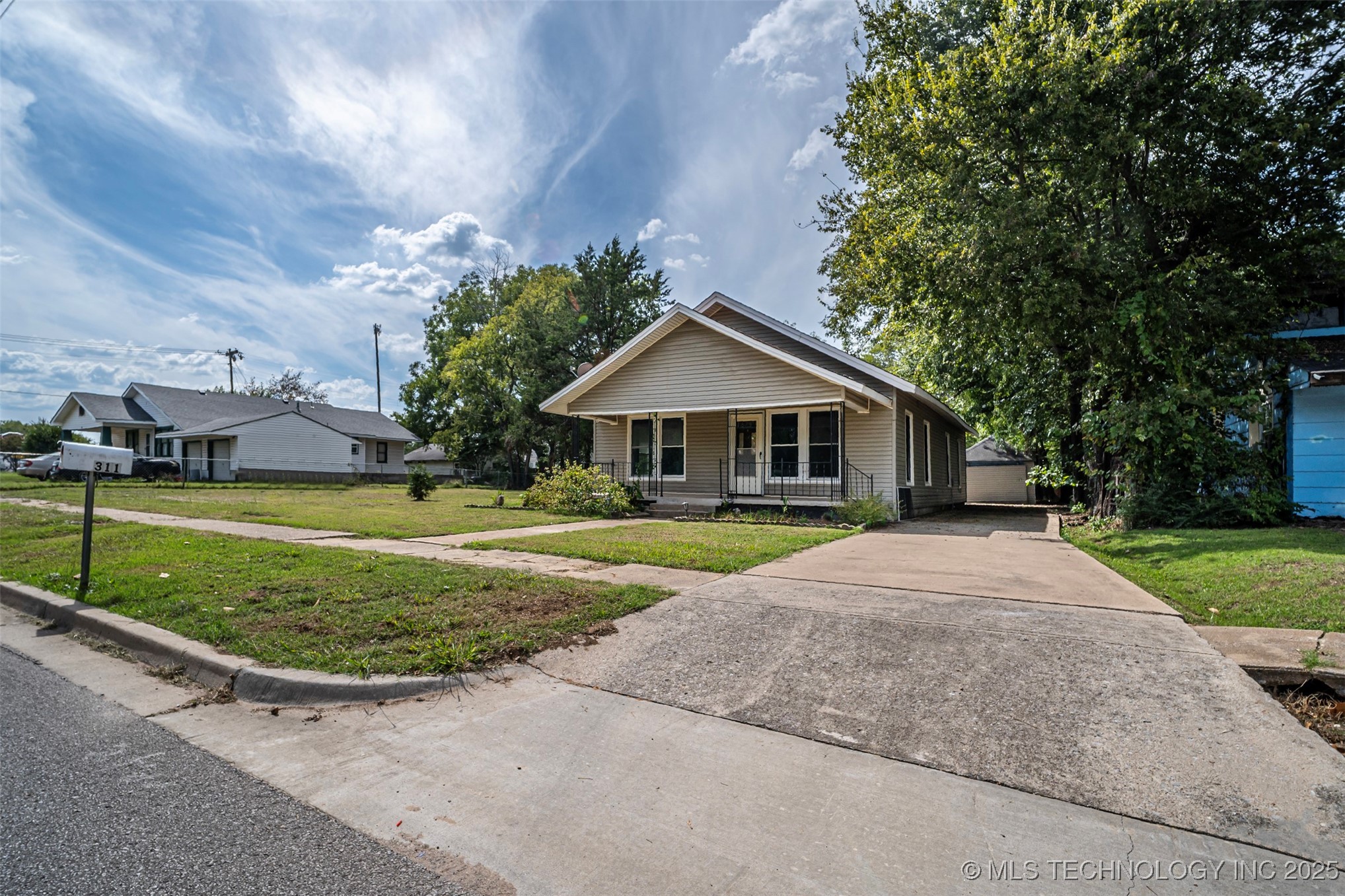 311 F Street NE Ardmore OK 73401