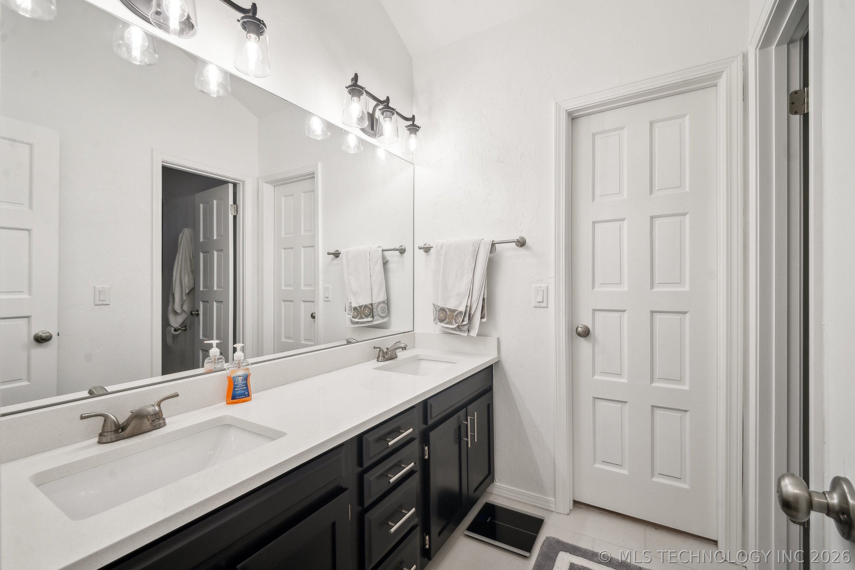3735 E 64th Place Tulsa OK 74136