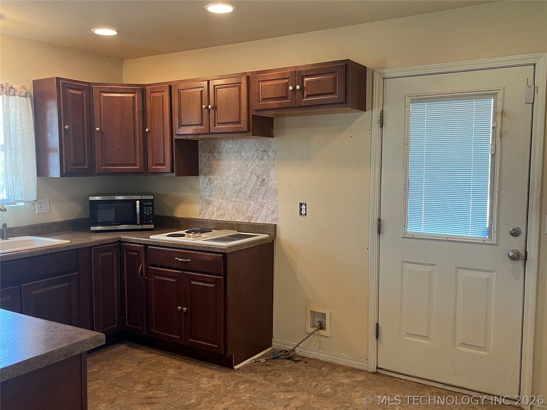 216 N Bk 1600 Road Stigler OK 74462