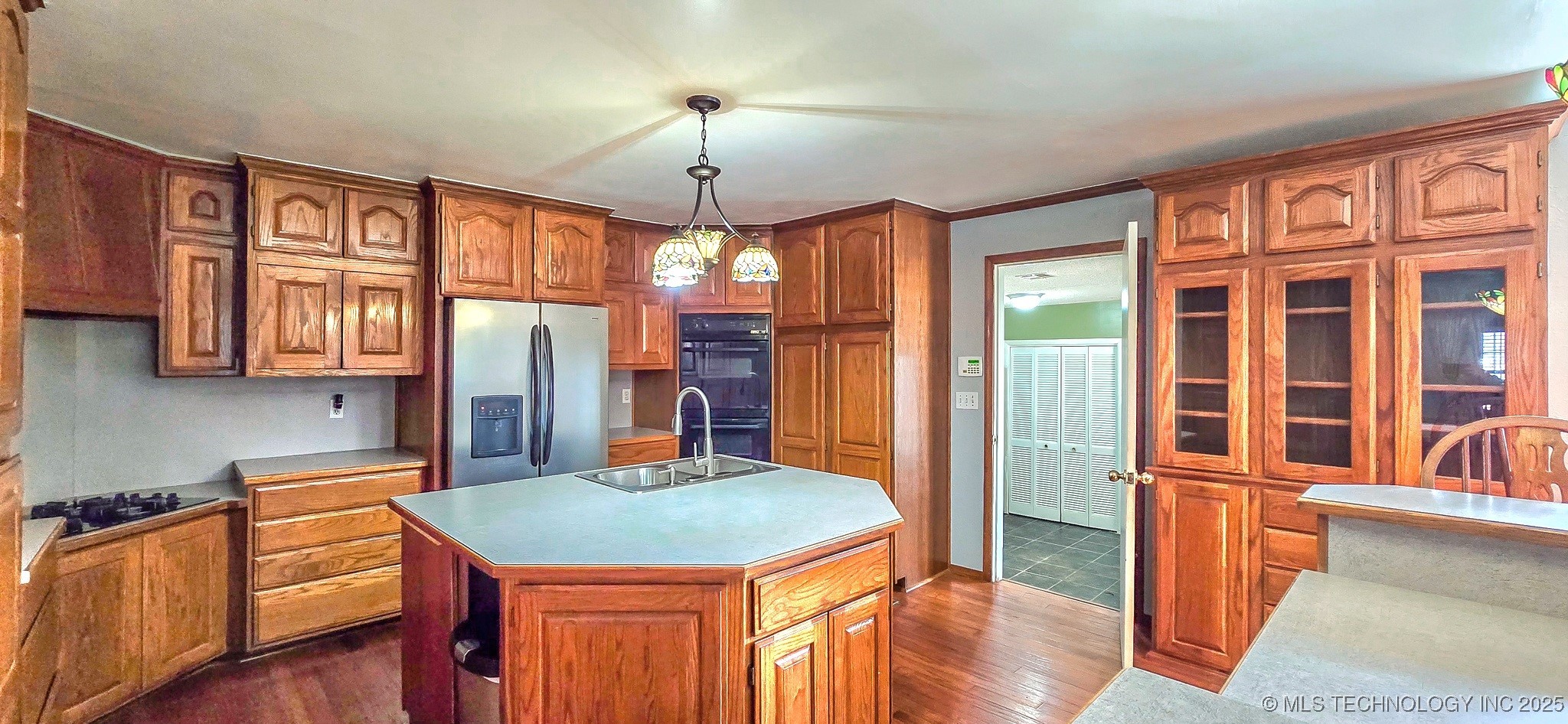 509 Sunset Strip Eufaula OK 74432