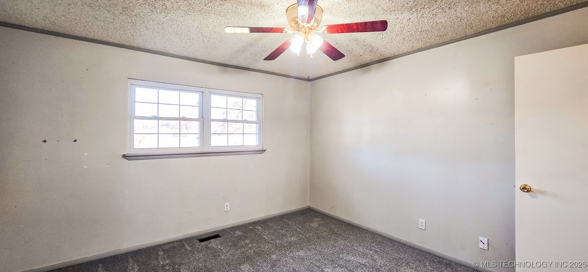509 Sunset Strip Eufaula OK 74432