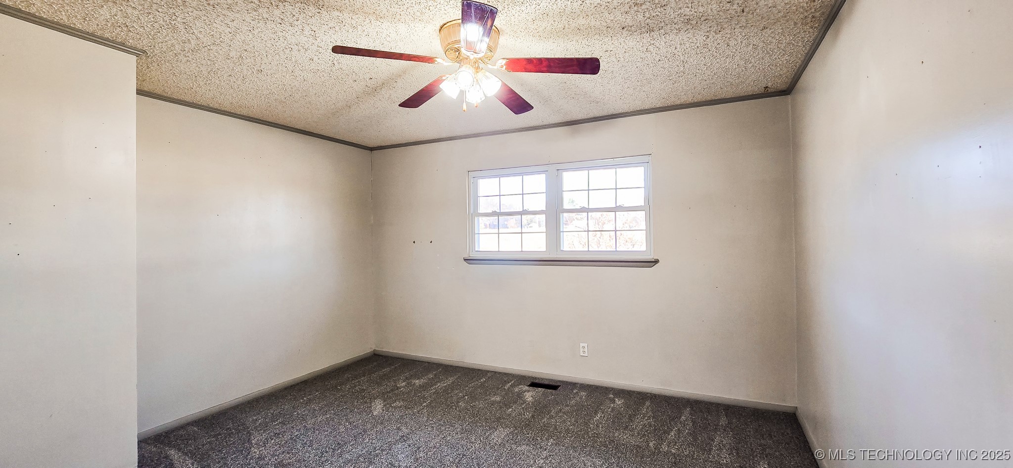 509 Sunset Strip Eufaula OK 74432