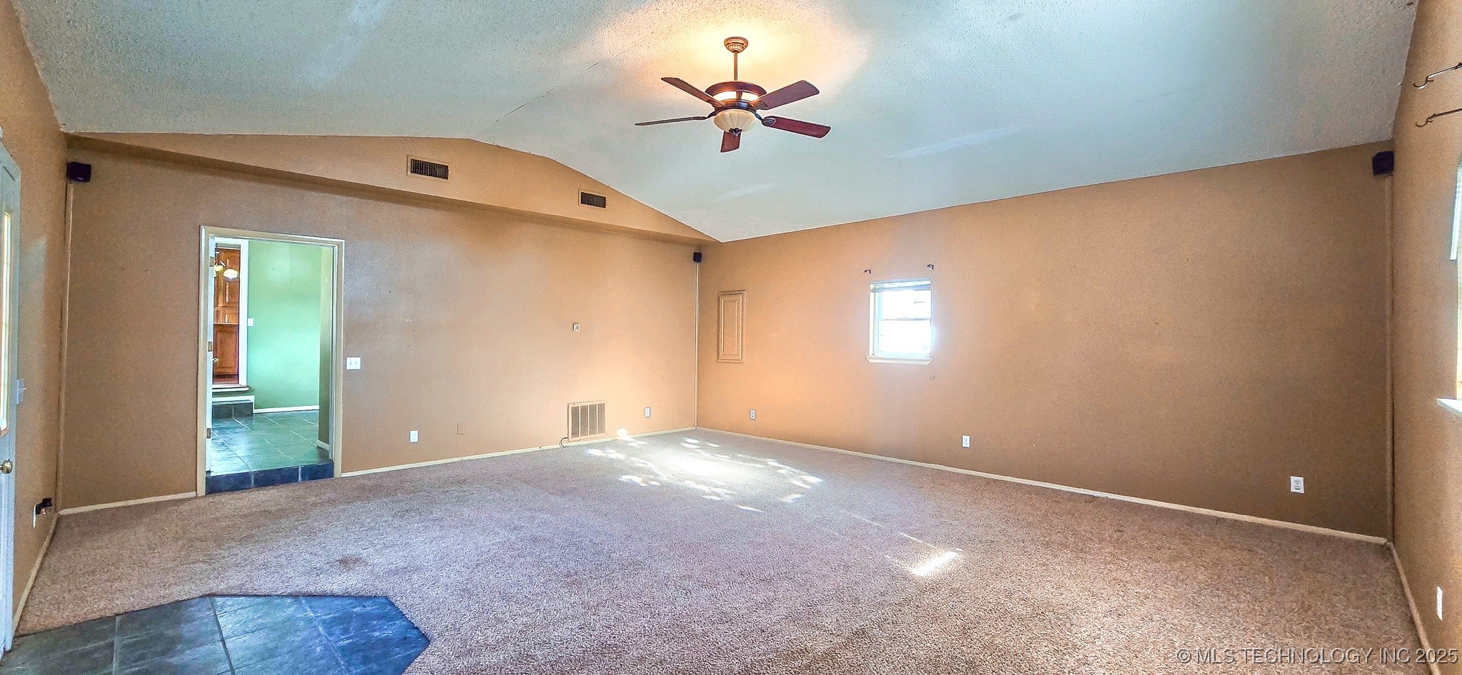 509 Sunset Strip Eufaula OK 74432