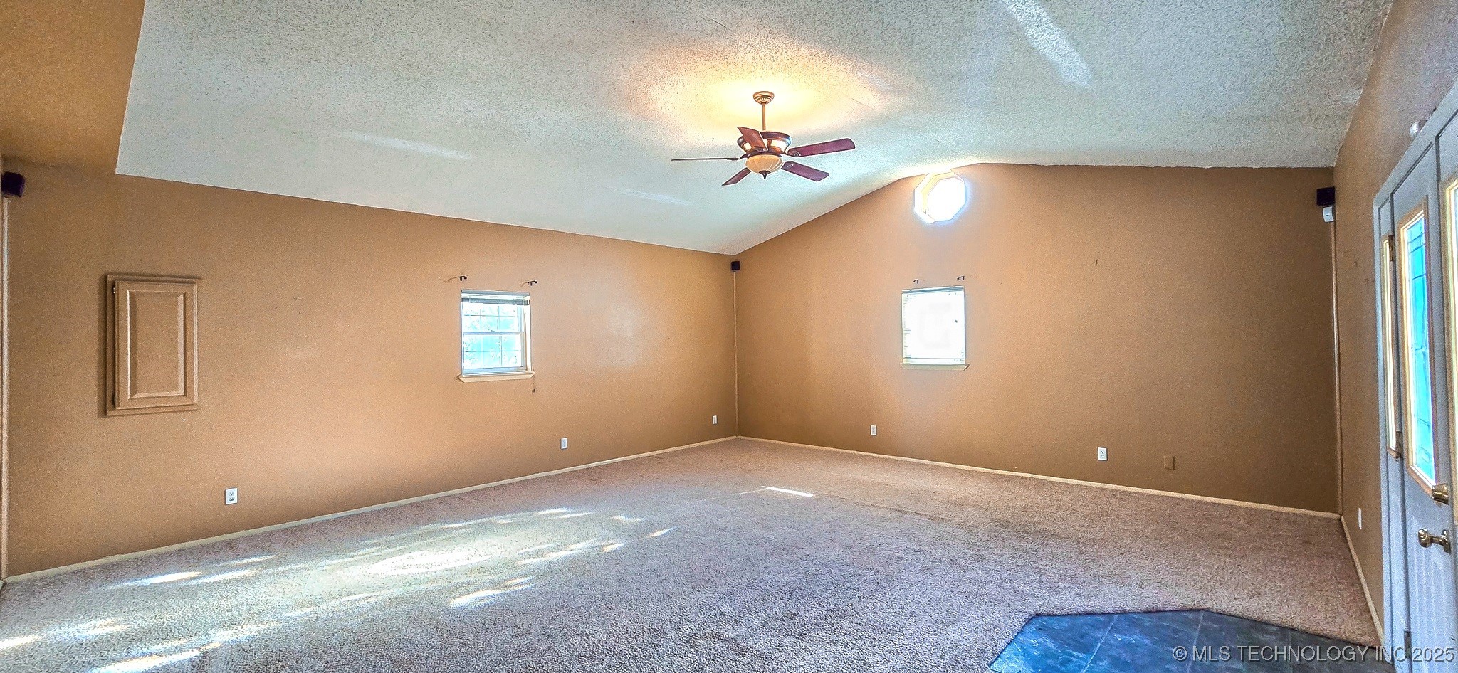 509 Sunset Strip Eufaula OK 74432