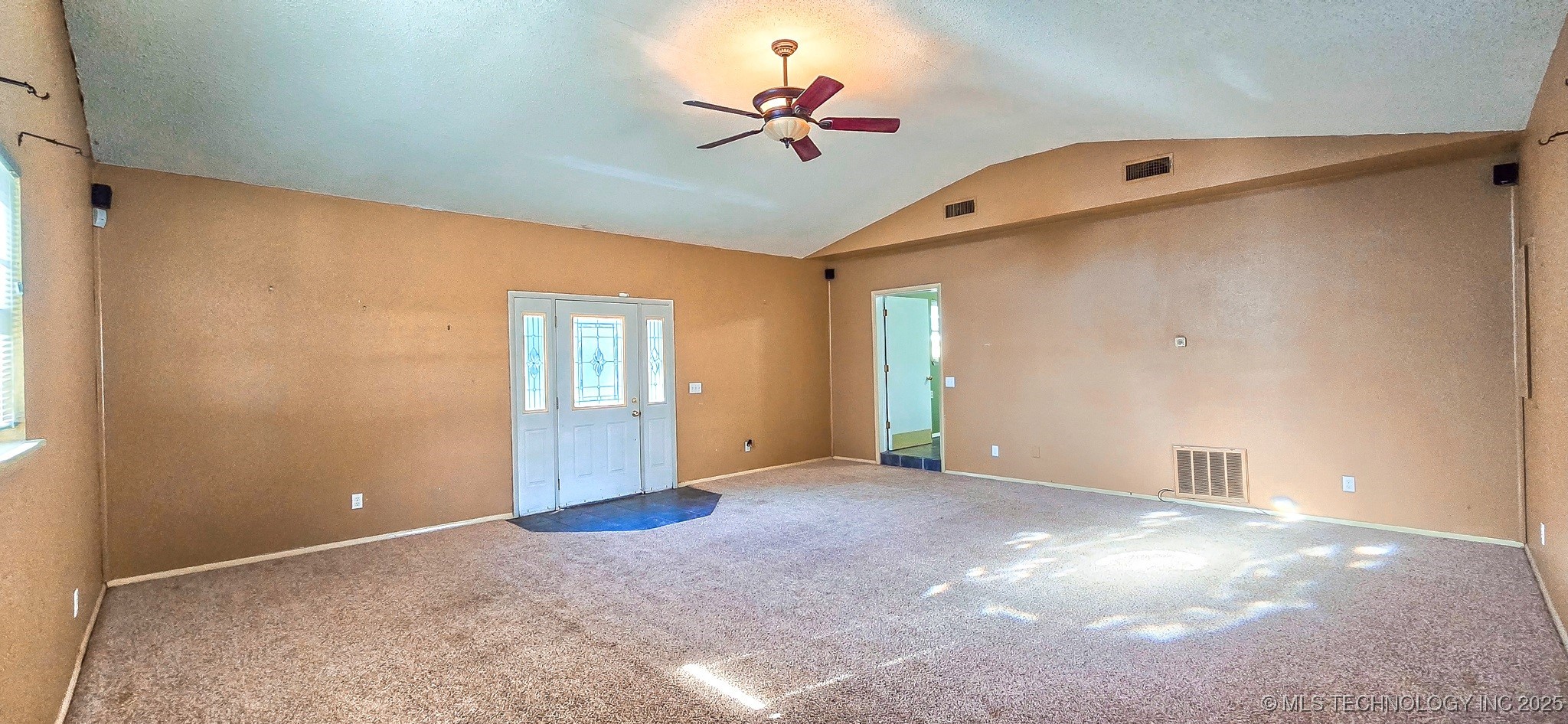 509 Sunset Strip Eufaula OK 74432