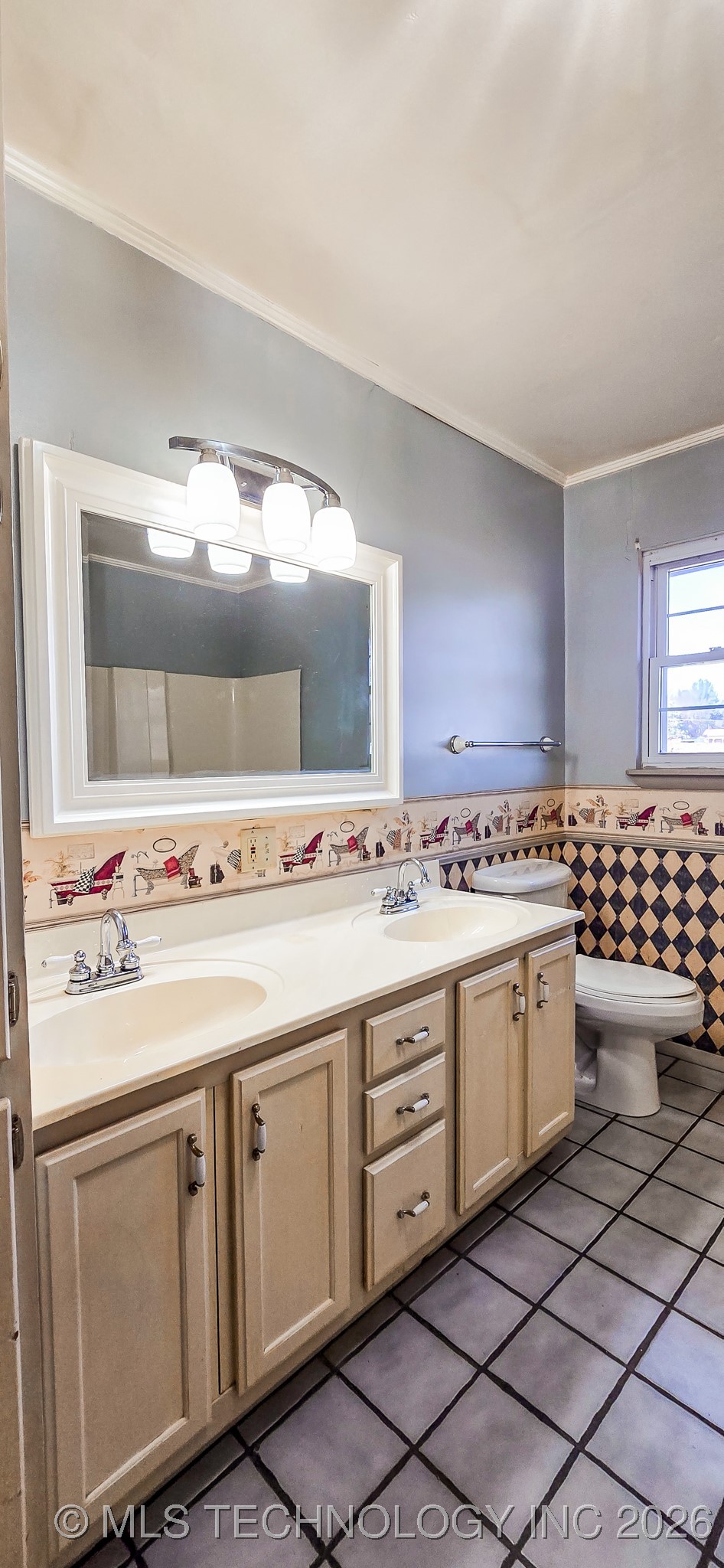 509 Sunset Strip Eufaula OK 74432