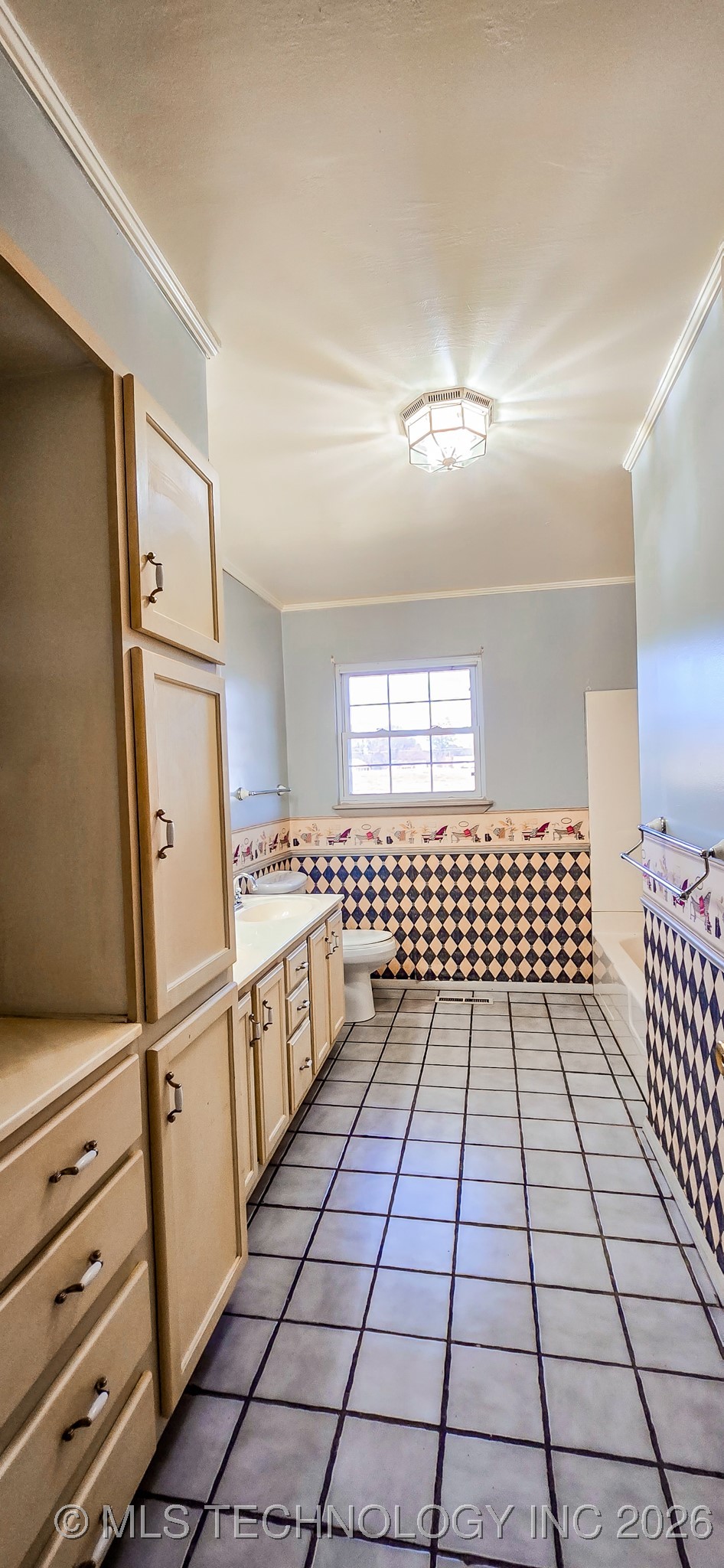 509 Sunset Strip Eufaula OK 74432