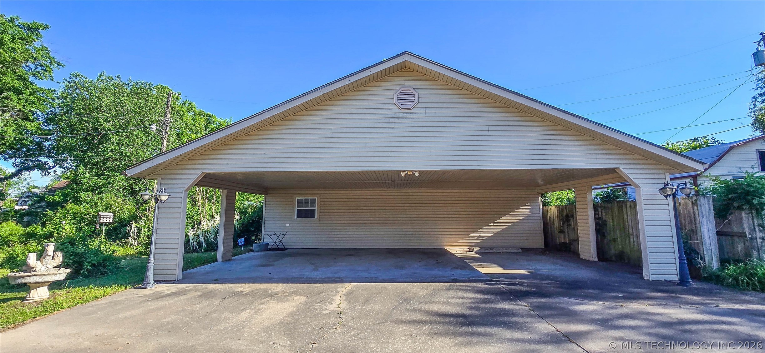509 Sunset Strip Eufaula OK 74432