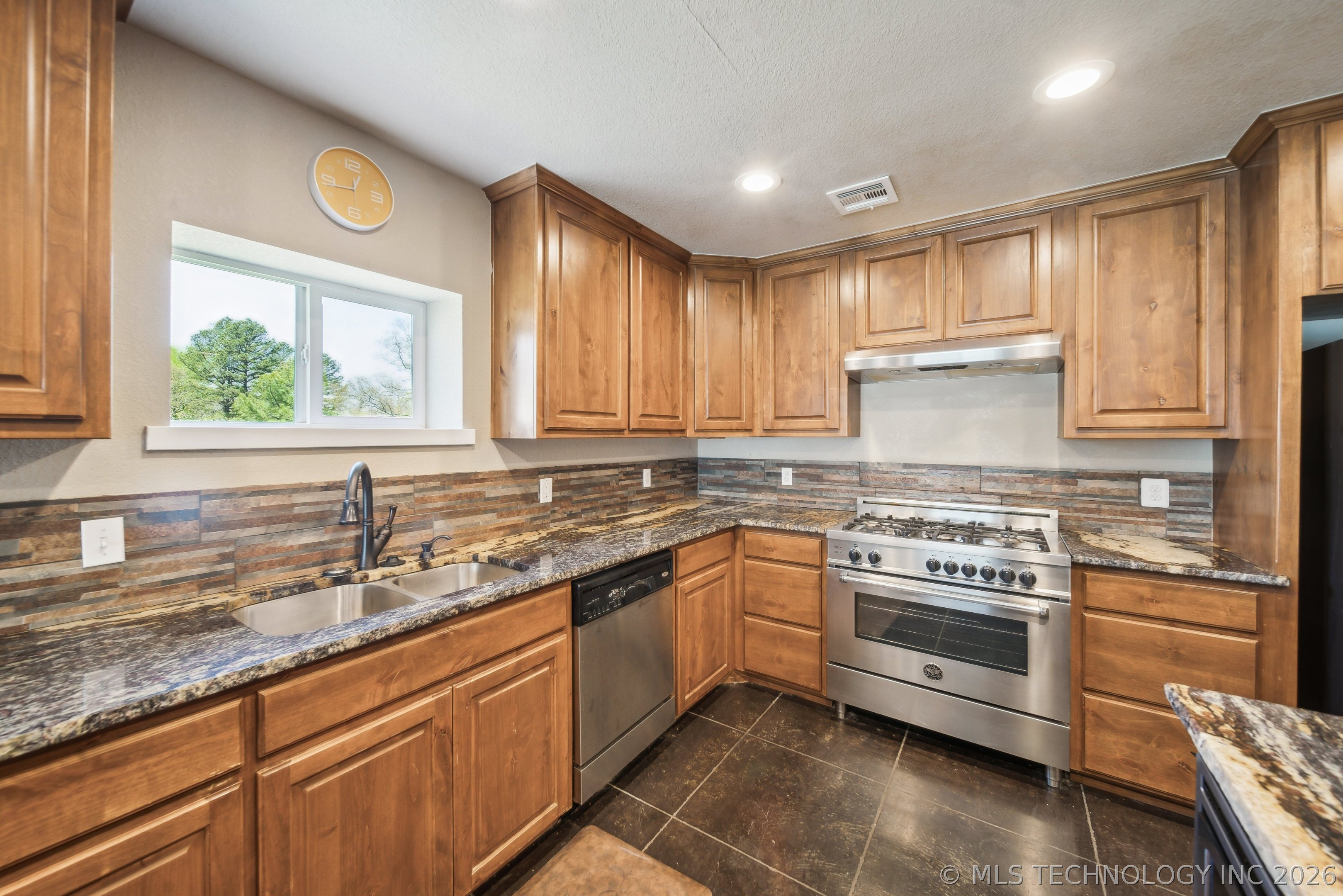 16042 S 97th Westavenue Sapulpa OK 74066