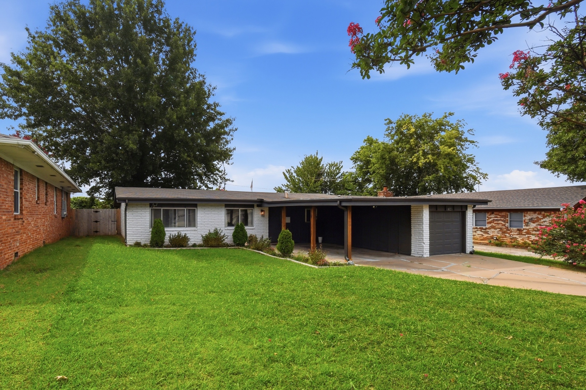 4677 S Winston Avenue Tulsa OK 74135