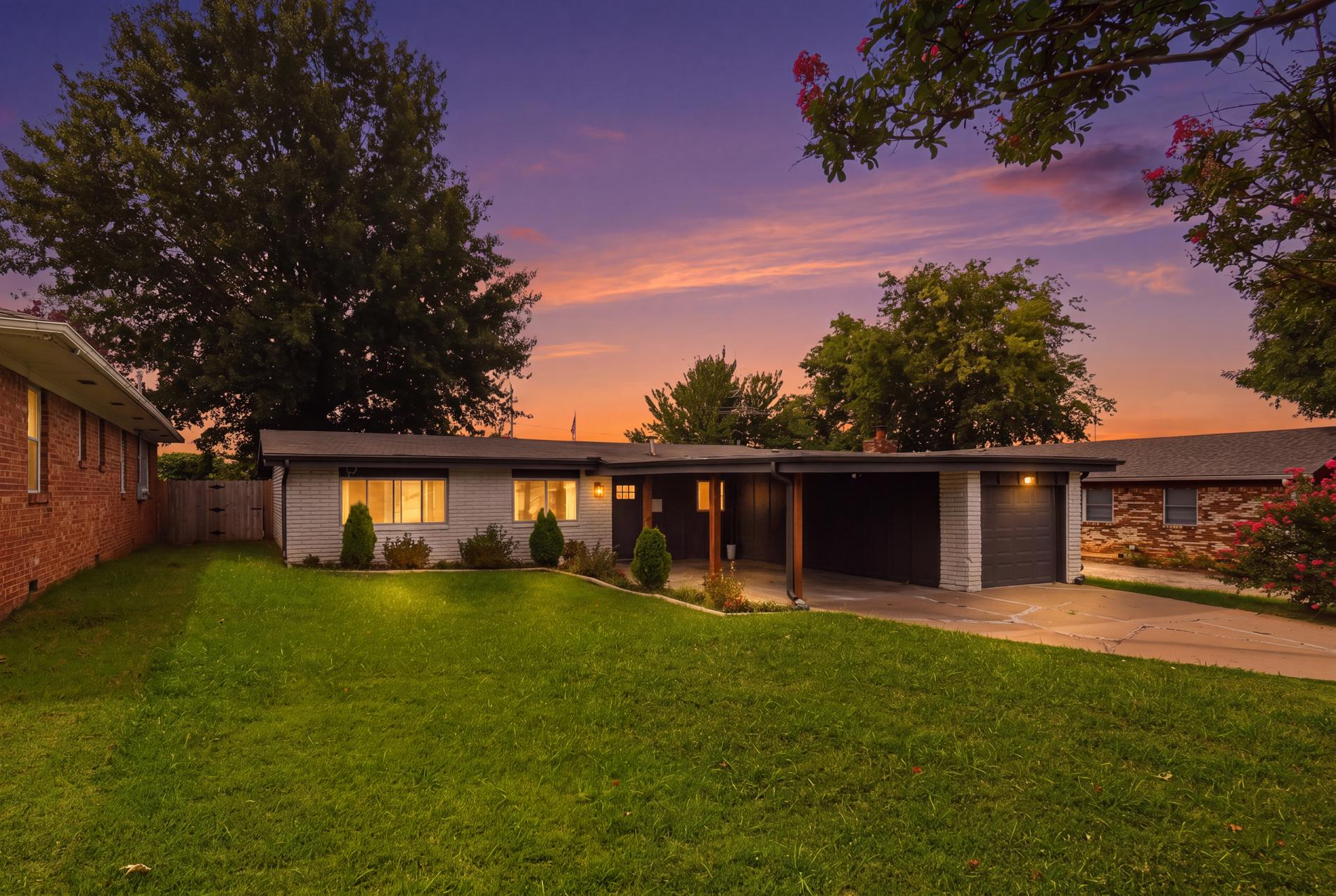 4677 S Winston Avenue Tulsa OK 74135